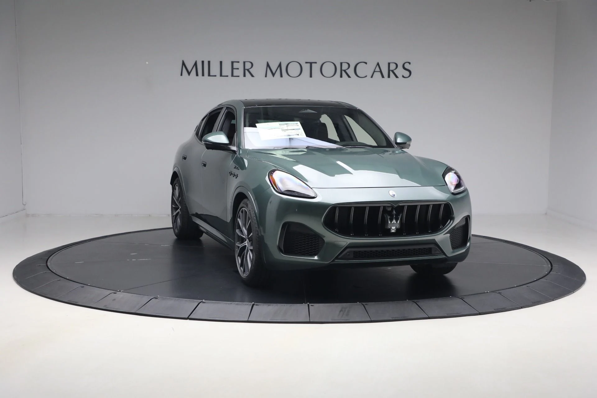mph012_728142722_New_2026_Maserati_Grecale_Modena_V6_1778850493_c5ec88a595
