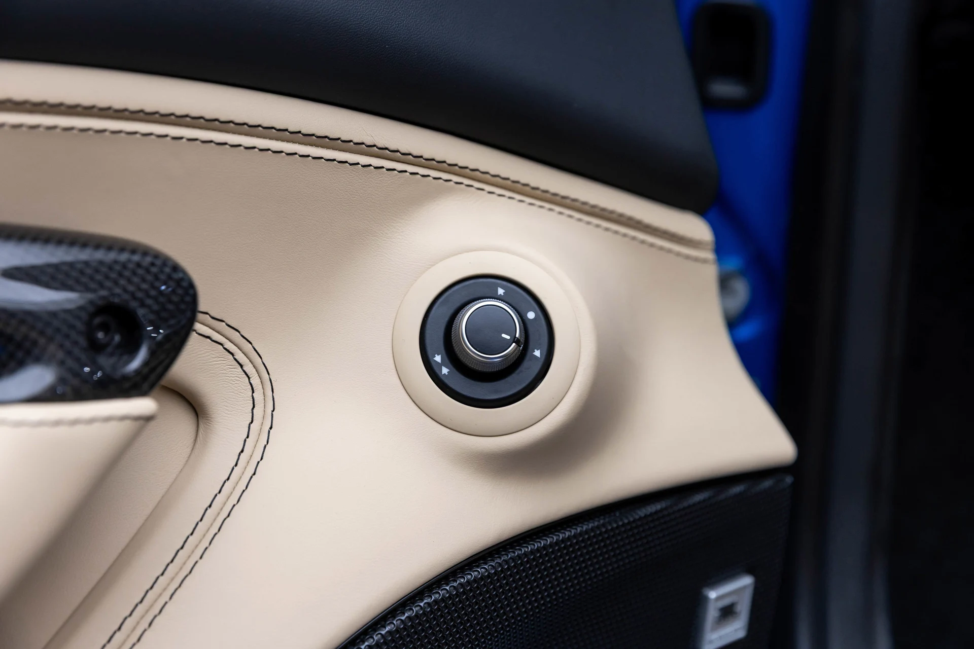 mph012_731249033_3b0d27995a8040ca8e67fc3b82b3bbe8_6cee9885a6