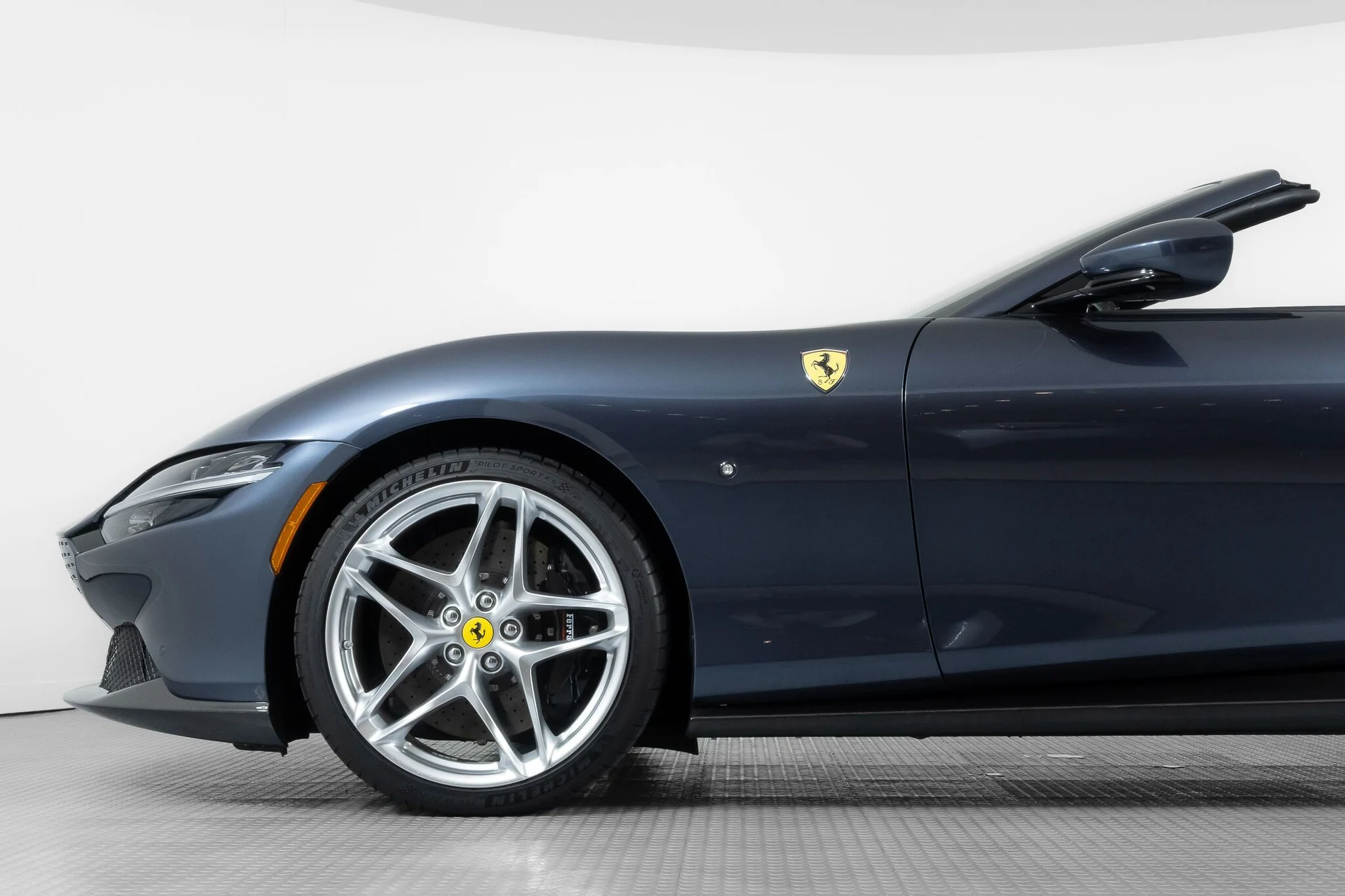 mph012_732737162_6887fd202af63904265c0c15b81018ee_ad1c366ae4