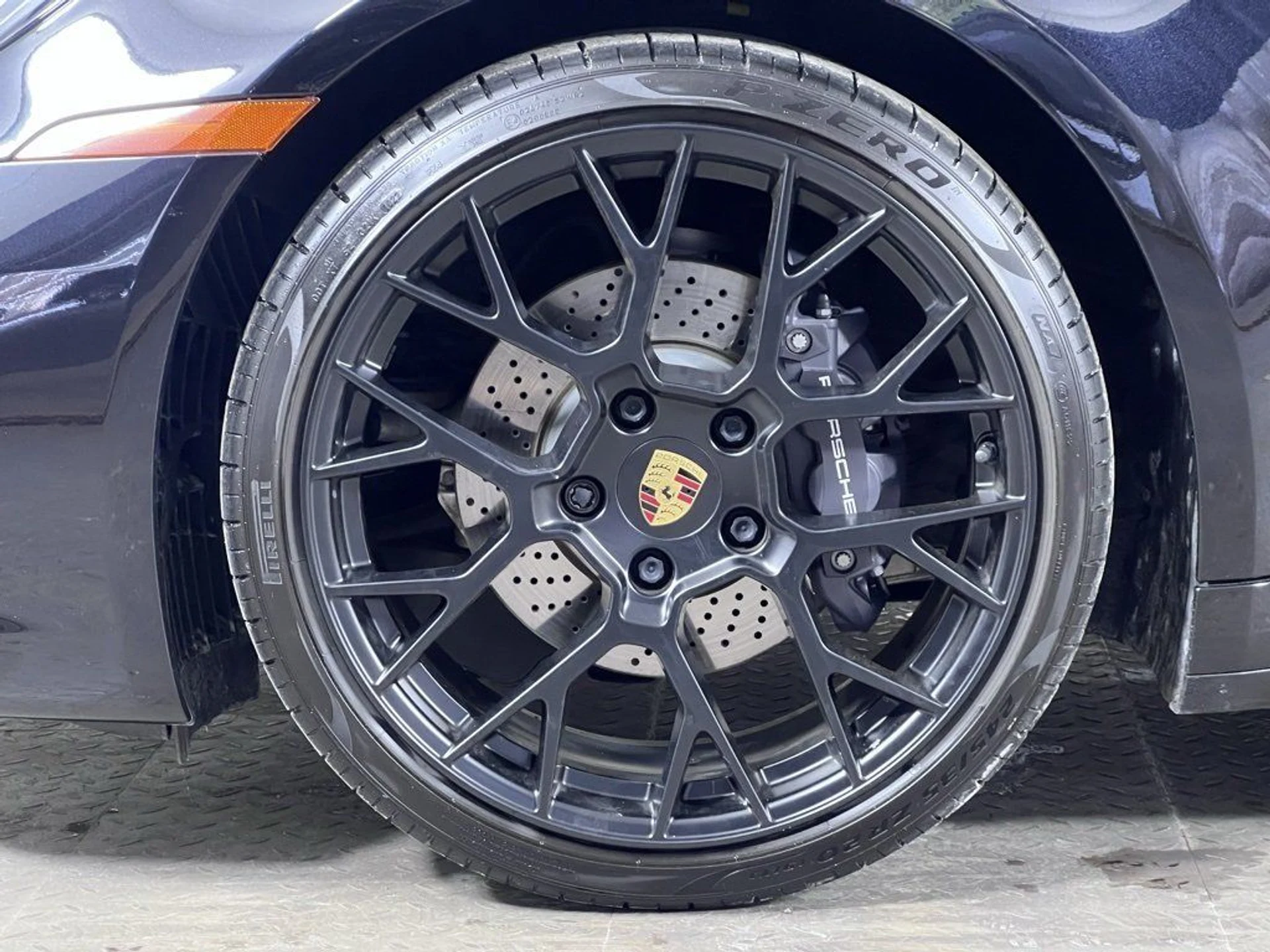 mph012_733831474_f4264416bd32f54f48b51e59fcccce92_bbda33f678