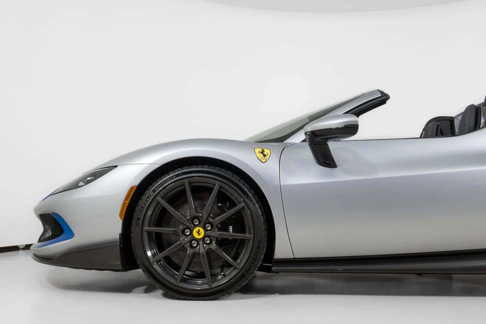 mph012_736739749_6822ea3fbca8af9e6a5ddcfcbddeaf12_97633ea254