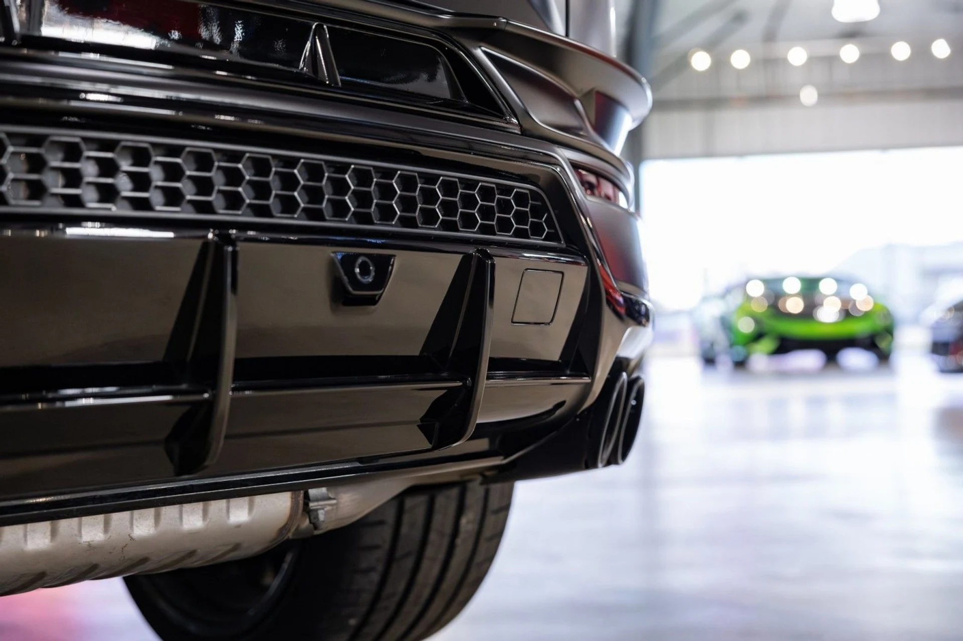 mph012_741797983_Yg_1236b4c139