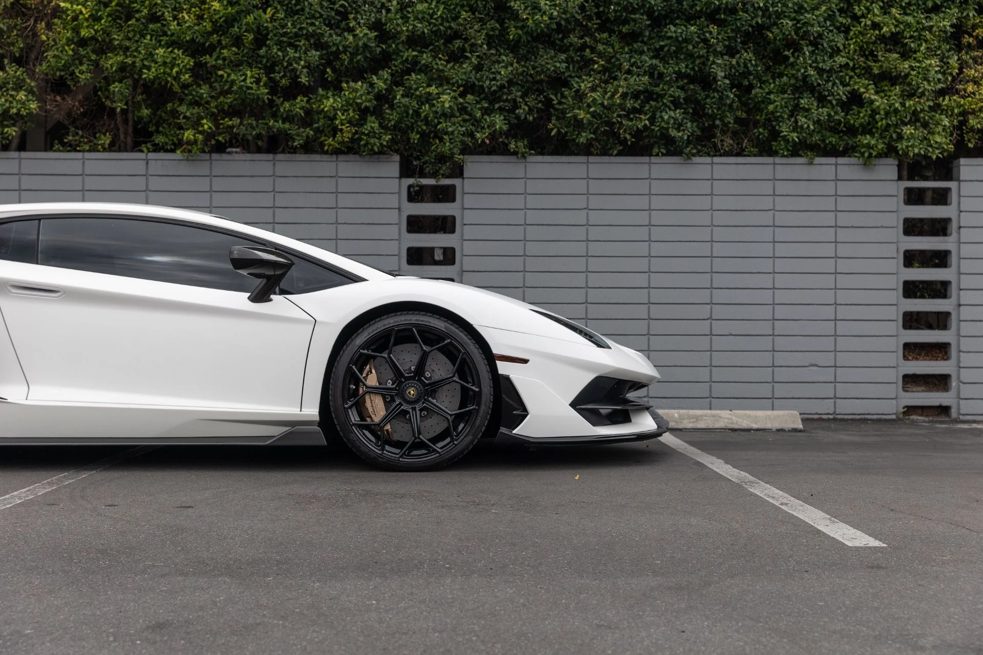 mph012_742454614_Used_2019_Lamborghini_Aventador_LP_770_4_SVJ_1747538524_d127bbd982