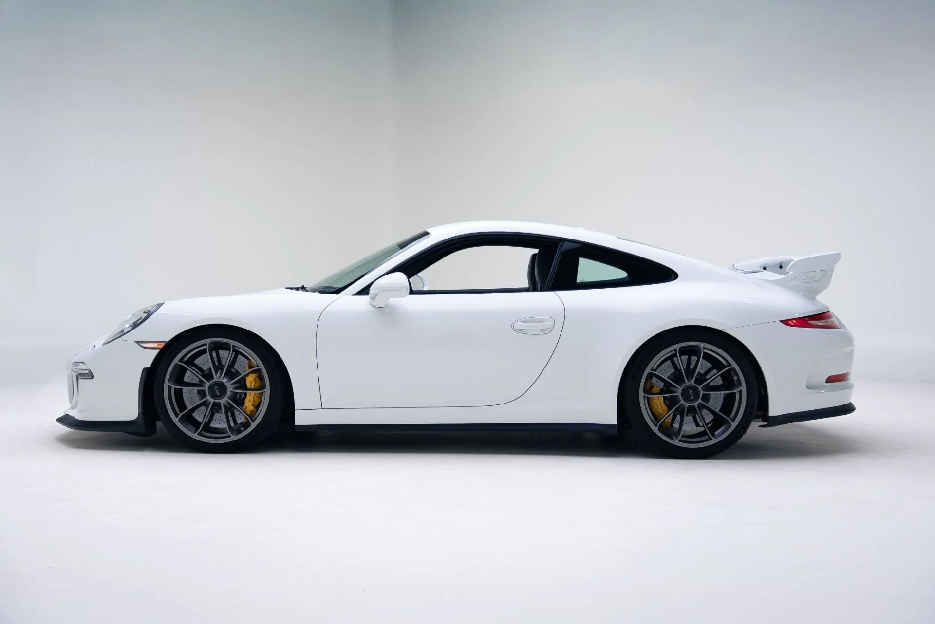 mph012_754344699_Used_2014_Porsche_911_GT_3_1767824099_03f30e54dd