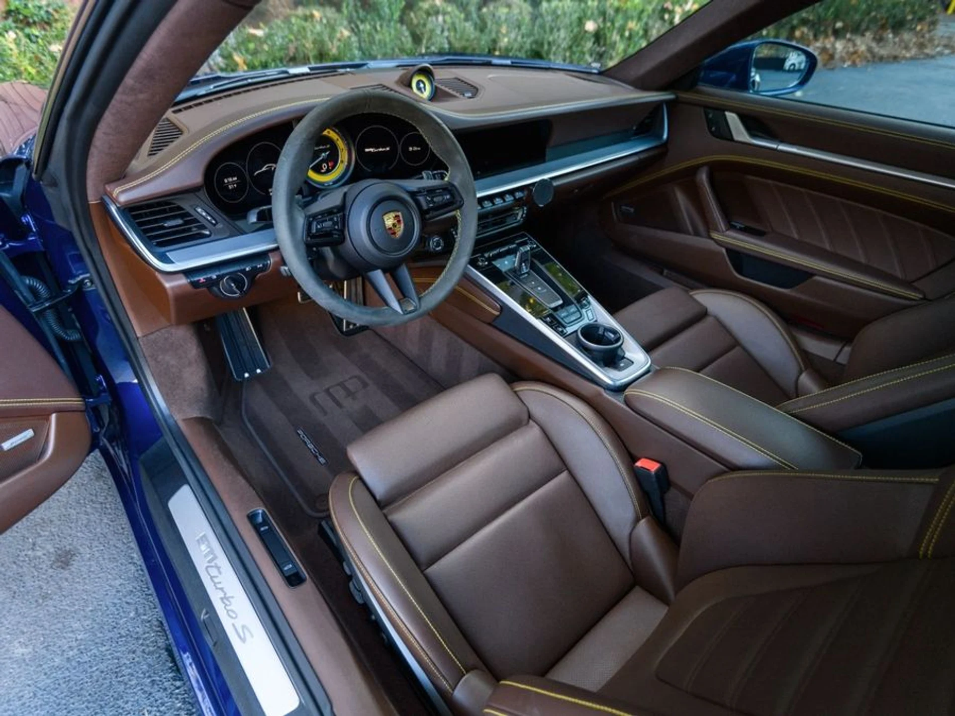 mph012_75500842_b02d9fe7_5851_4f3a_8c91_f2c370aafbab_63ca94a583