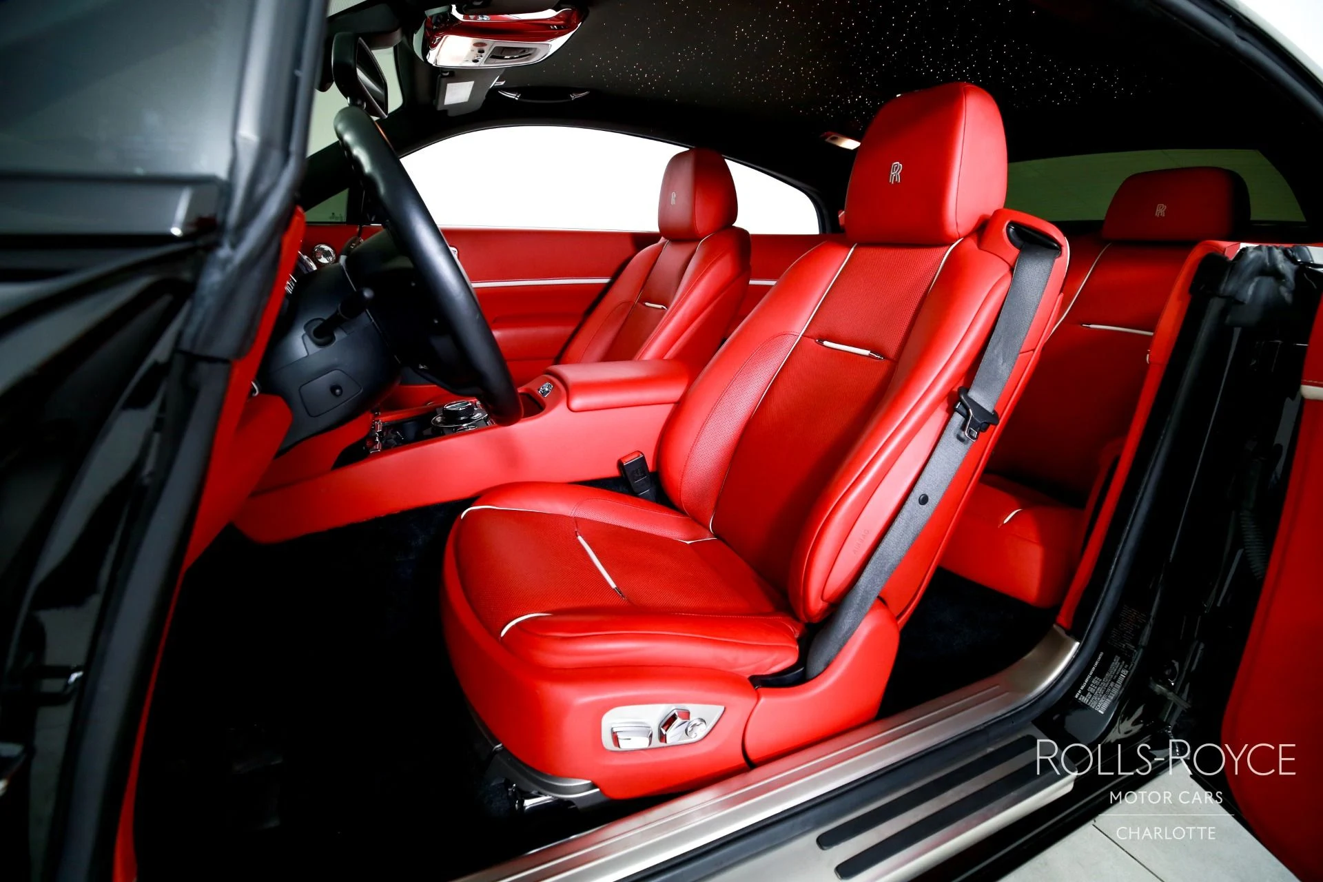 mph012_760996899_Used_2020_Rolls_Royce_Wraith_1774634363_13ddf5ea1b