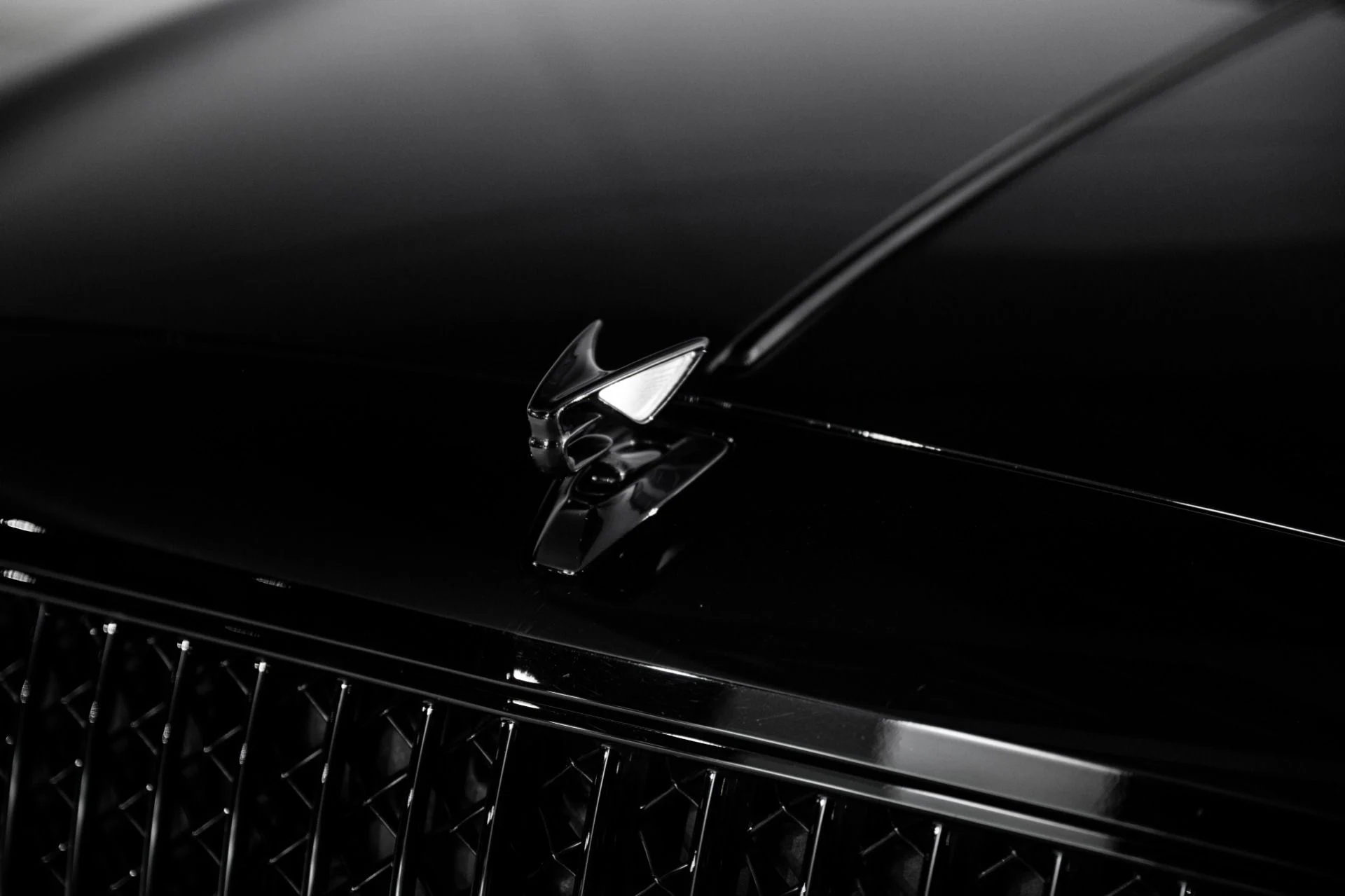 mph012_76196504_Used_2022_Bentley_Flying_Spur_V8_1761057059_a253f81990