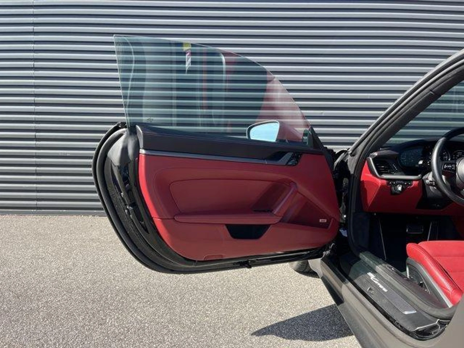 mph012_770014989_i_Hm4_O1_S_Vee_Rs_Shg_qk_R_Lfh_Ec_Hp4_b8477e68e0