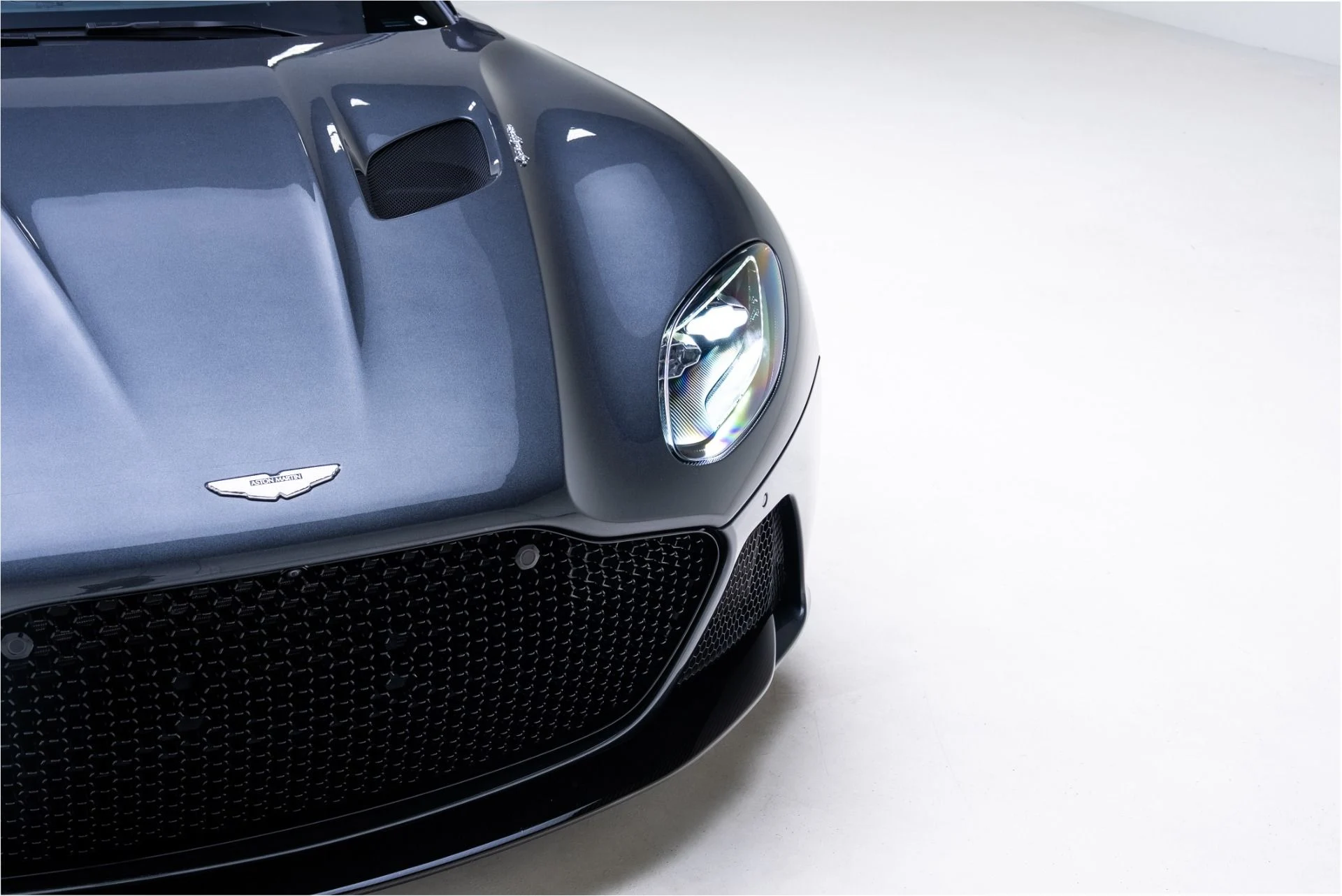 mph012_772484766_Used_2019_Aston_Martin_DBS_Superleggera_1772826808_5049cd944d