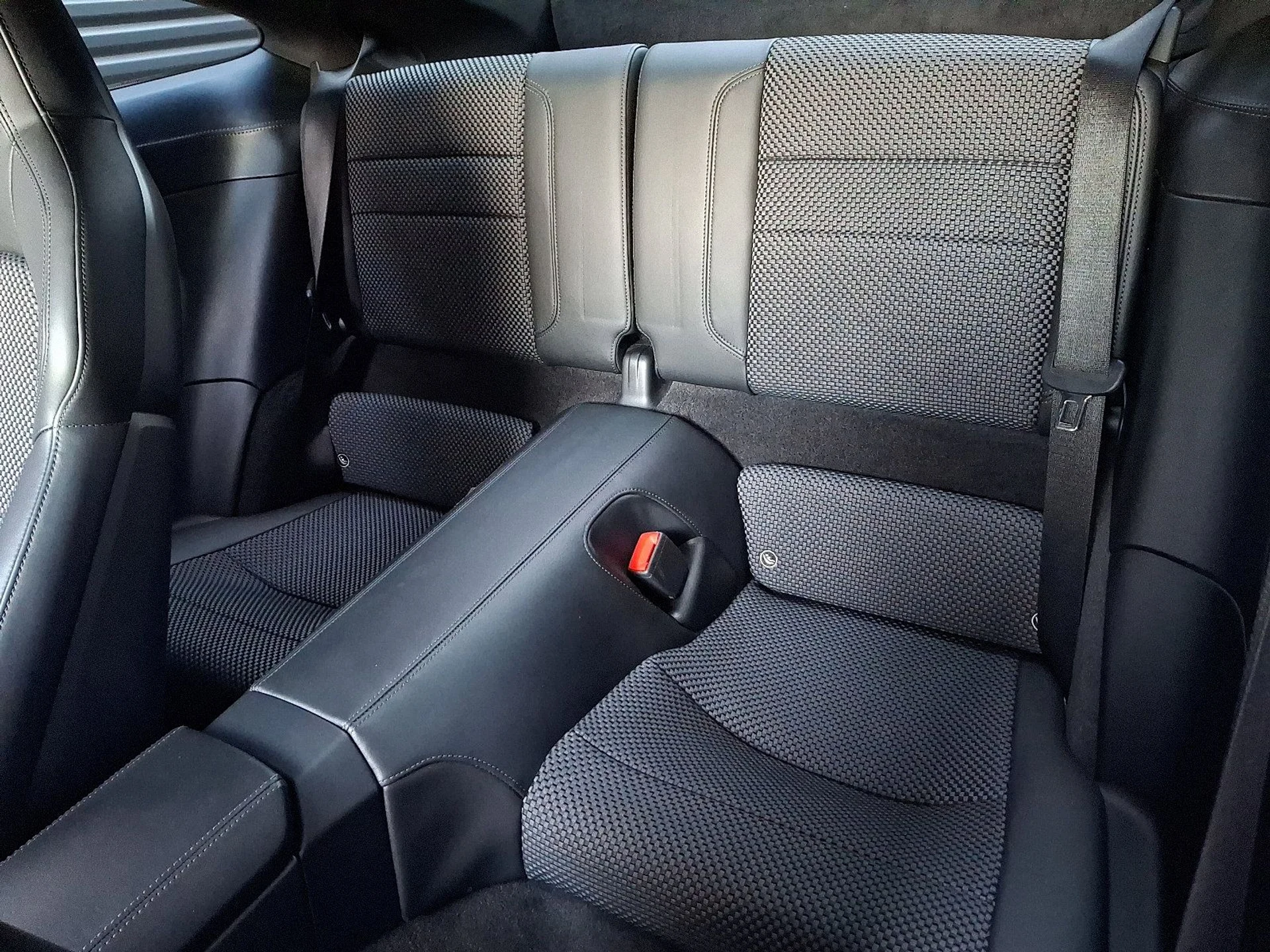 mph012_772556535_e460481c3fc95f2ce6a228efcff01e34_65ec28d2c5