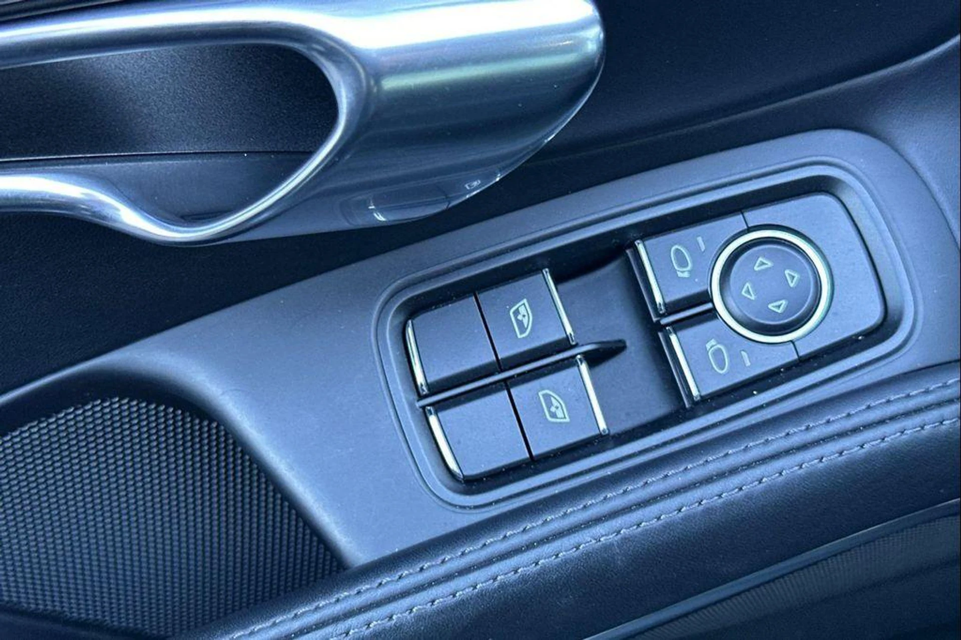 mph012_772944101_l_DD_Tc8_O_zsj_8ae_E3w_m211_Kqn_E_6948a9b6fc