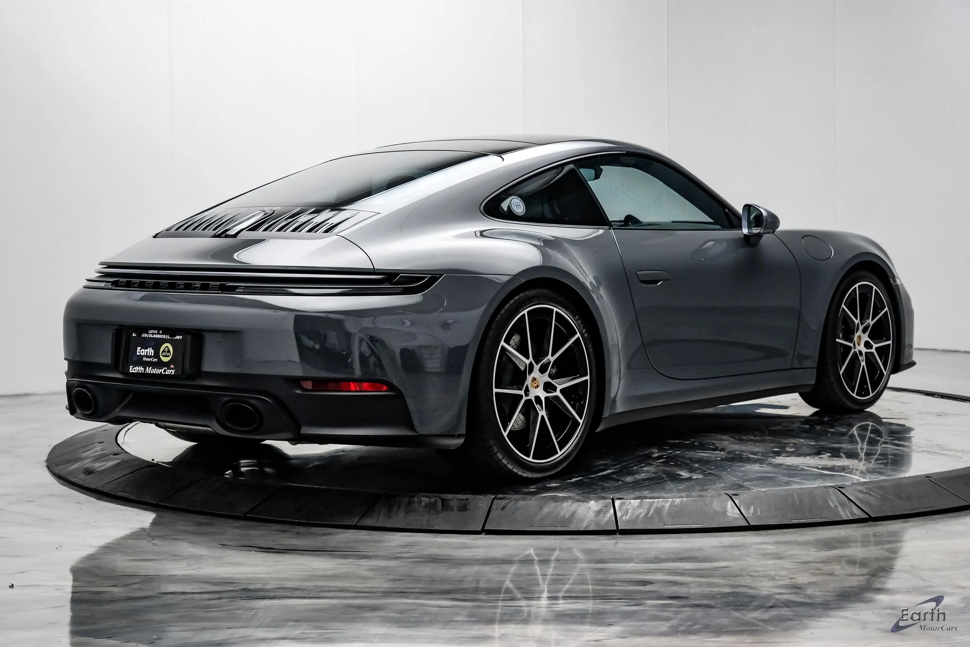 mph012_780438042_1dfdbe33366319279a761fdc600410c4x_eea2195a02