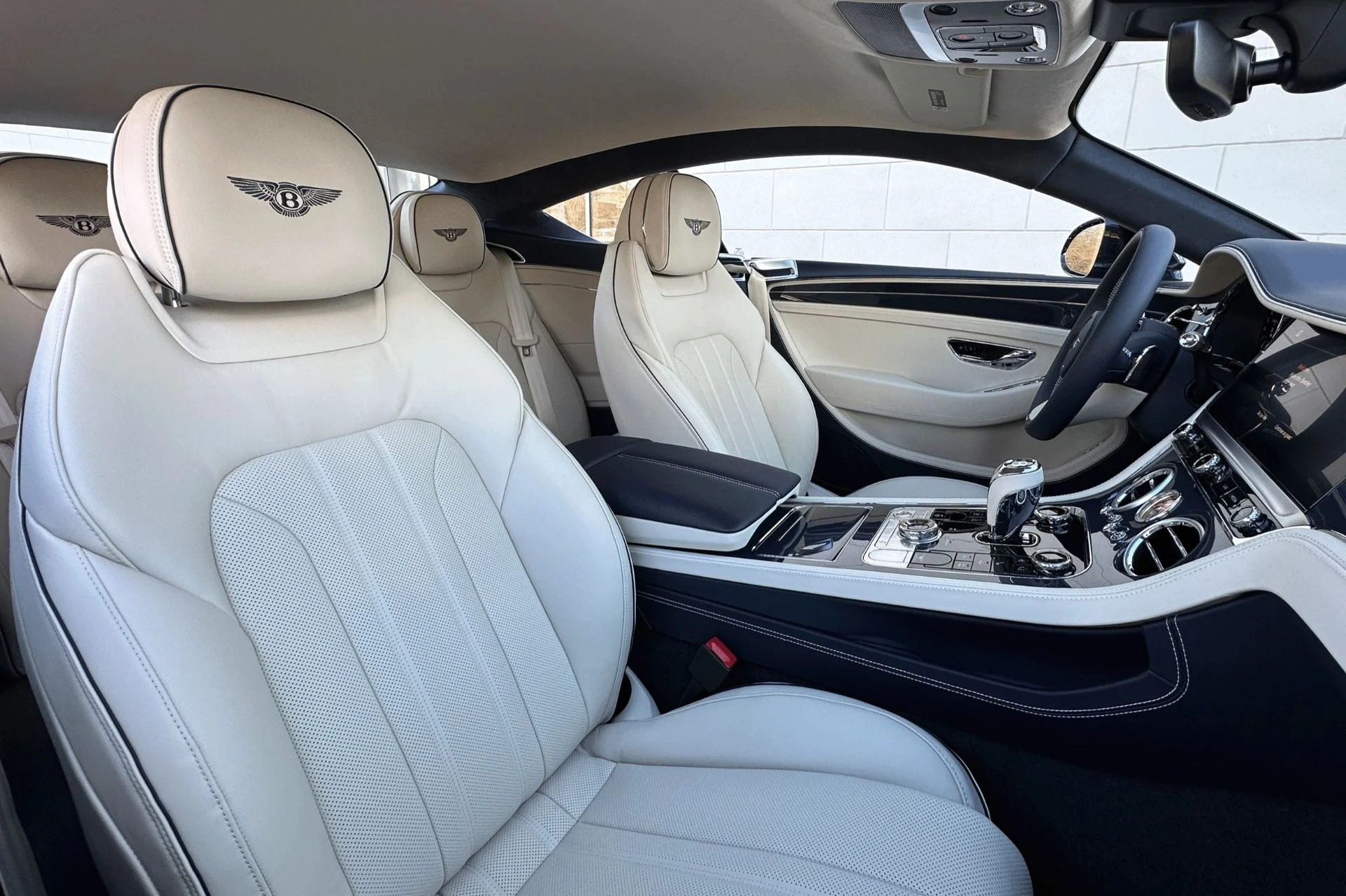 mph012_785994857_New_2026_Bentley_Continental_GT_GT_1763467852_26c91e545d