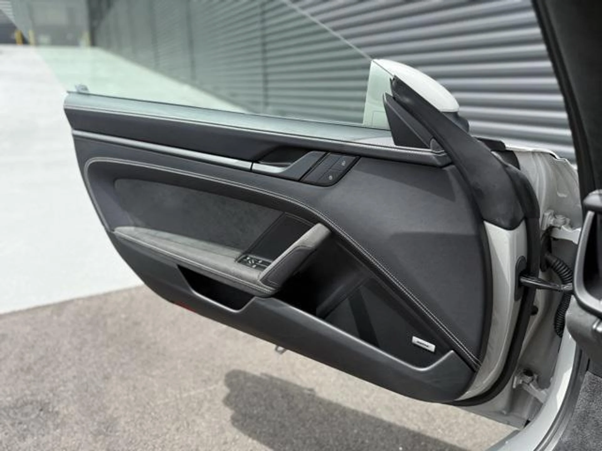 mph012_792583691_zab_Z_Eom6tlzy_GYW_1j703_O_Jpe_Rg_E_eebd9cd5c2