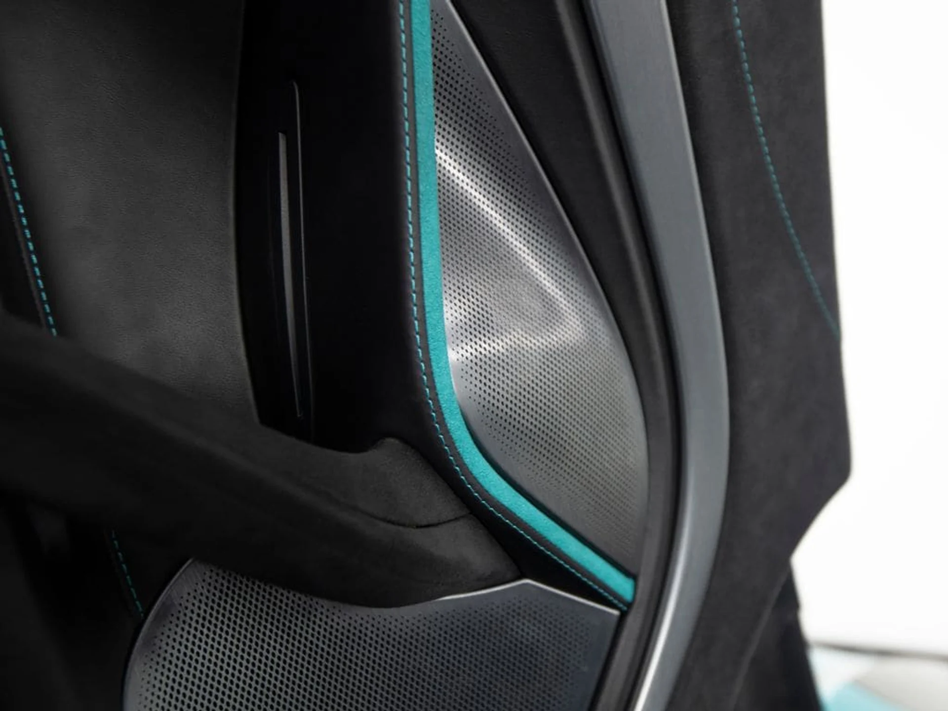 mph012_793107359_a3bc331f3b3446d61d6b85b2dd616479x_2801788a02