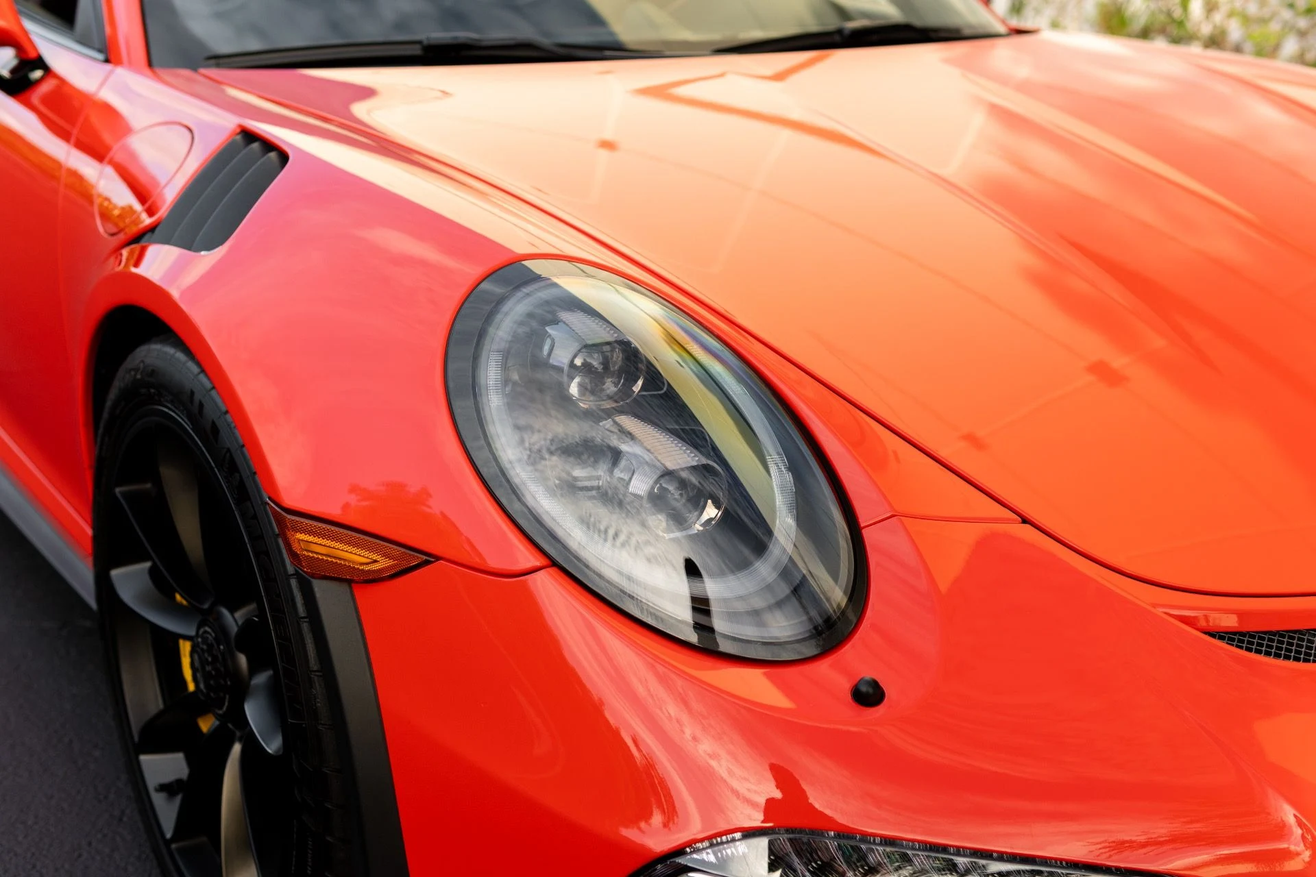 mph012_796582774_Used_2016_Porsche_911_GT_3_RS_1766773556_f5d8e32705