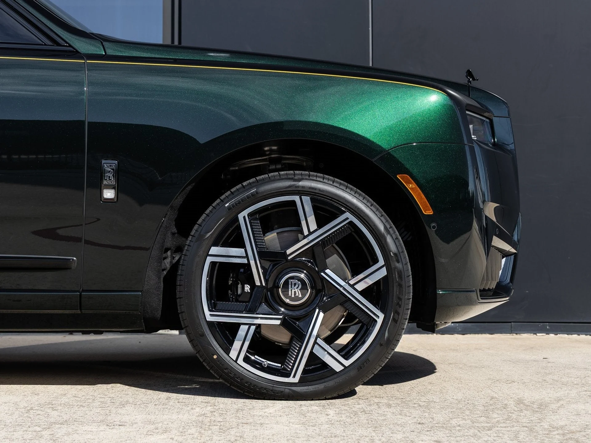 mph012_796738576_13_3ea1b2af20