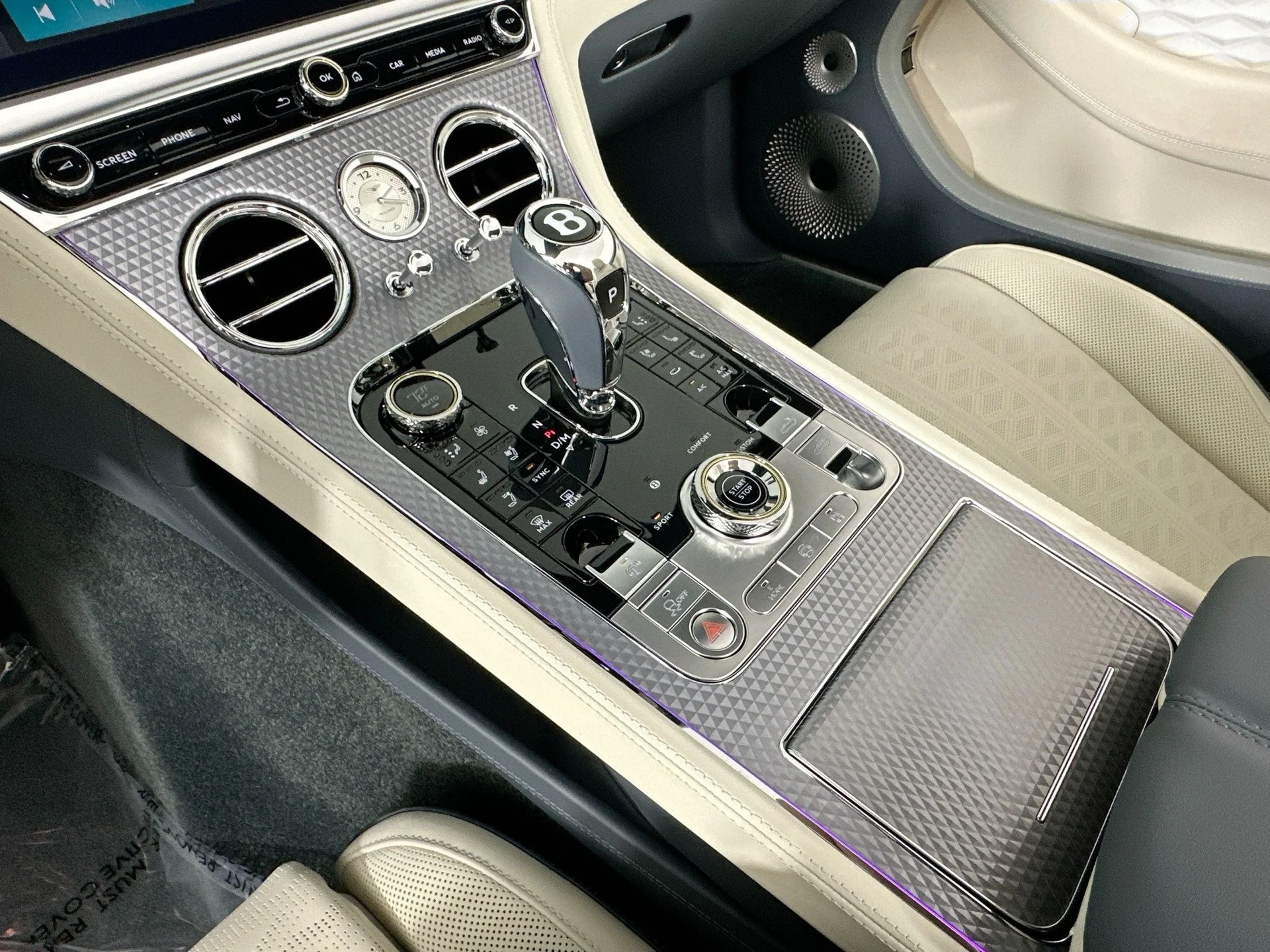 mph012_797528109_13_d6d4478040