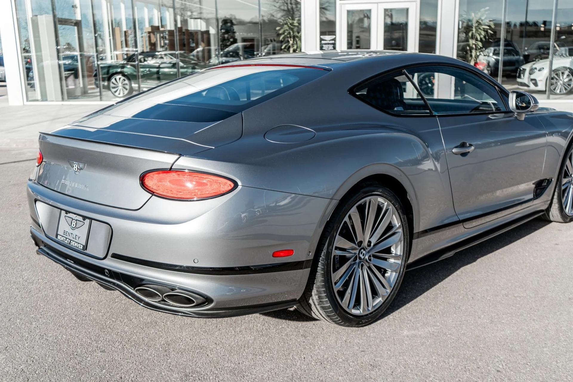 mph012_797693533_ae11cf68_4a51_4476_8bd7_5e6ed99aae95_c0f42d2ed0