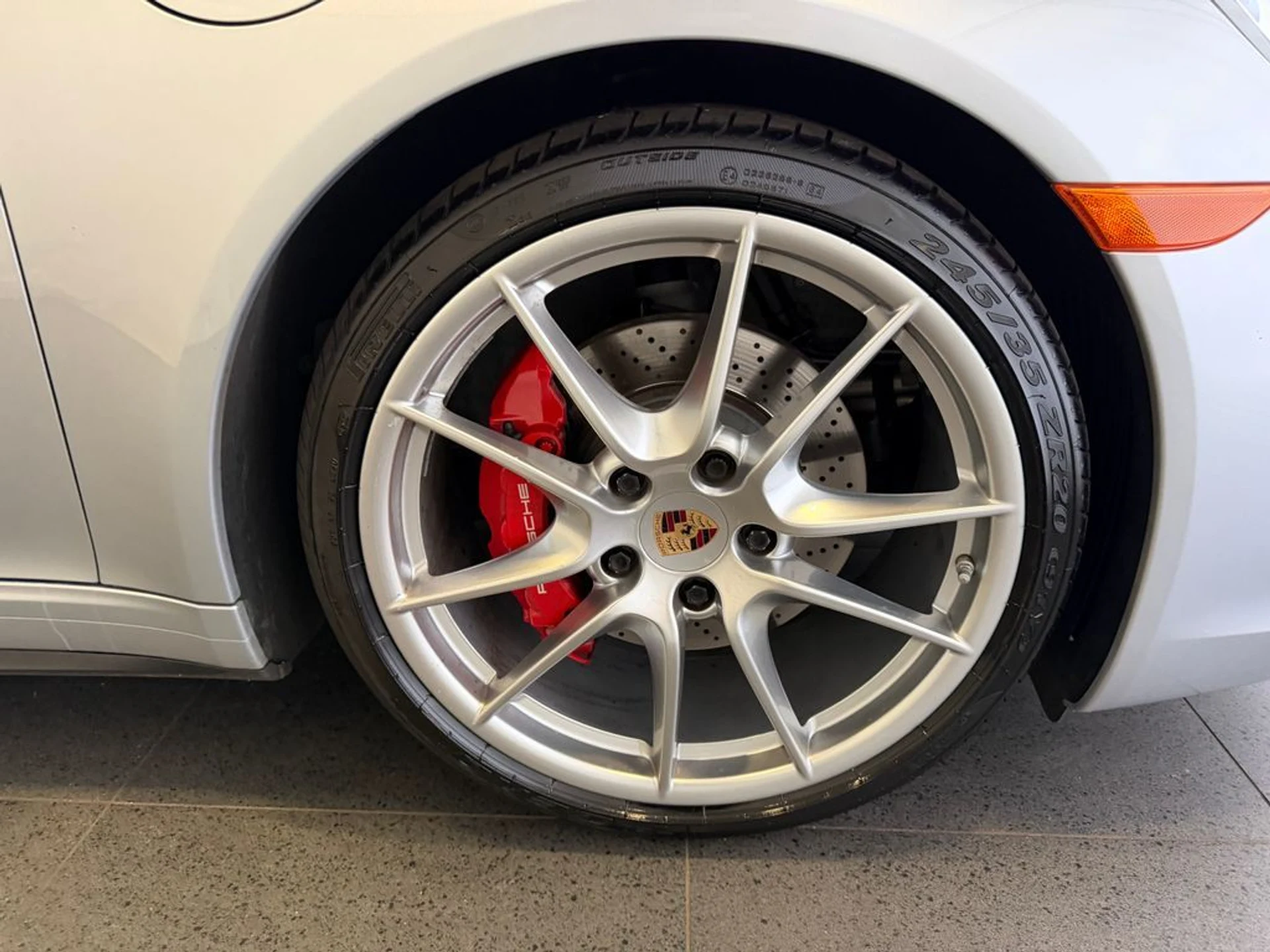 mph012_799186684_316e8359aeb2edc0db179a19e513ff7ex_d7bf97e291