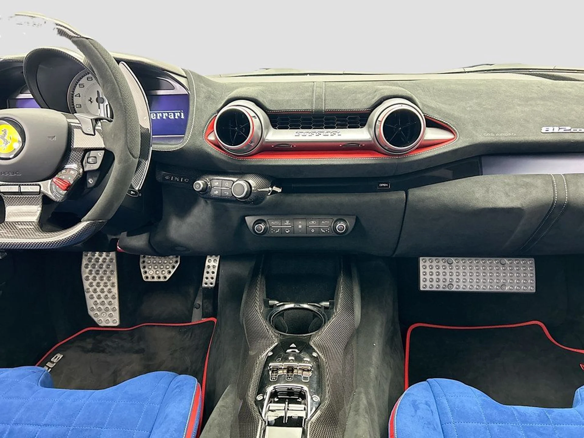 mph012_80095037_used_2024_ferrari_812_competizione_consignmentcar_8119_22991795_13_1024_21fbe11d86