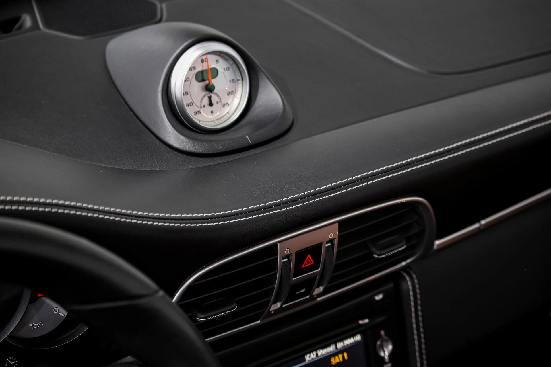 mph012_80270403_6e27c629fc4e728203c741b765c701afx_1a9441b369