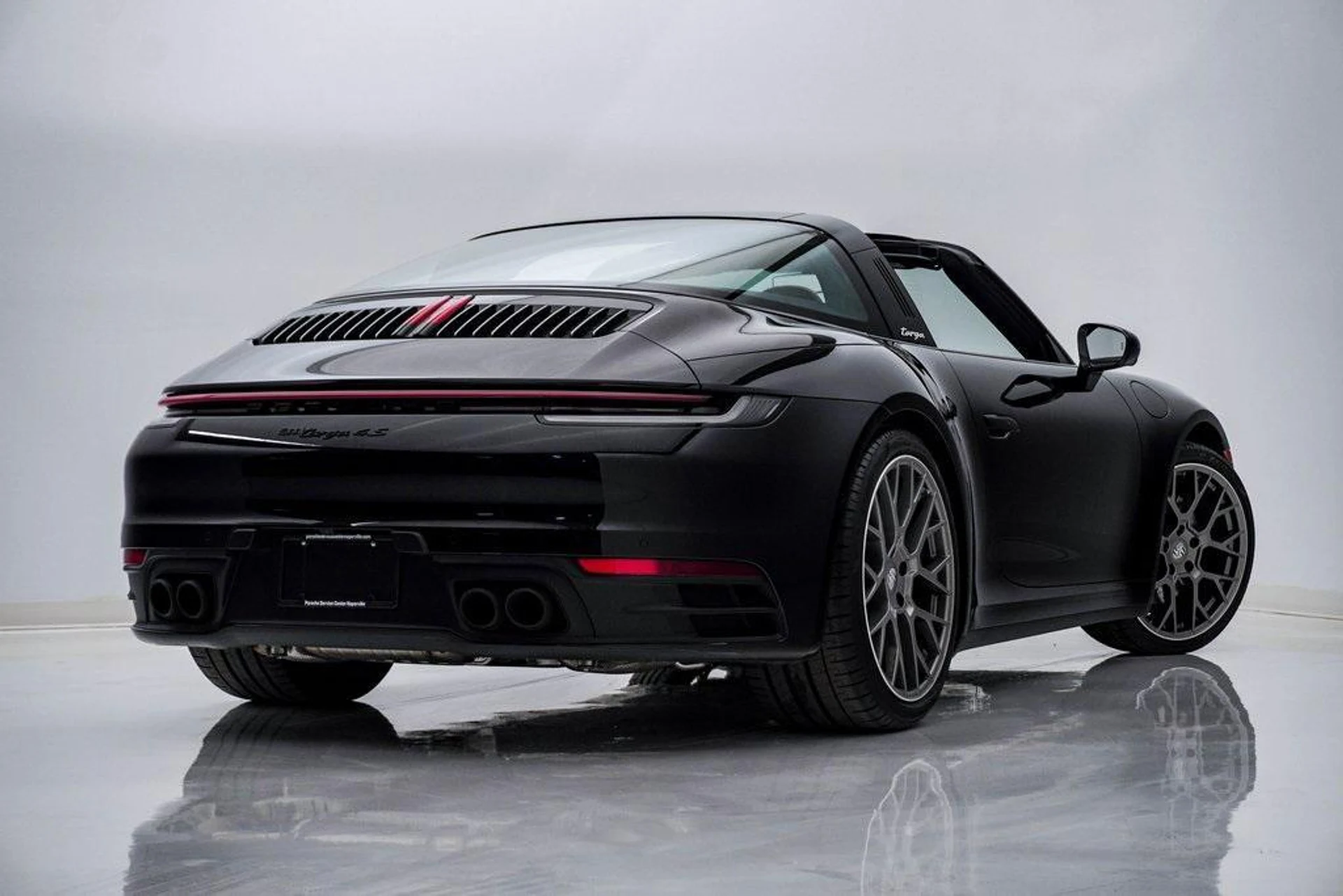 mph012_804766040_zed3gmlu_Pbc31_Cn_EZ_2_Jl_CA_Pe2k_U_92add6b093