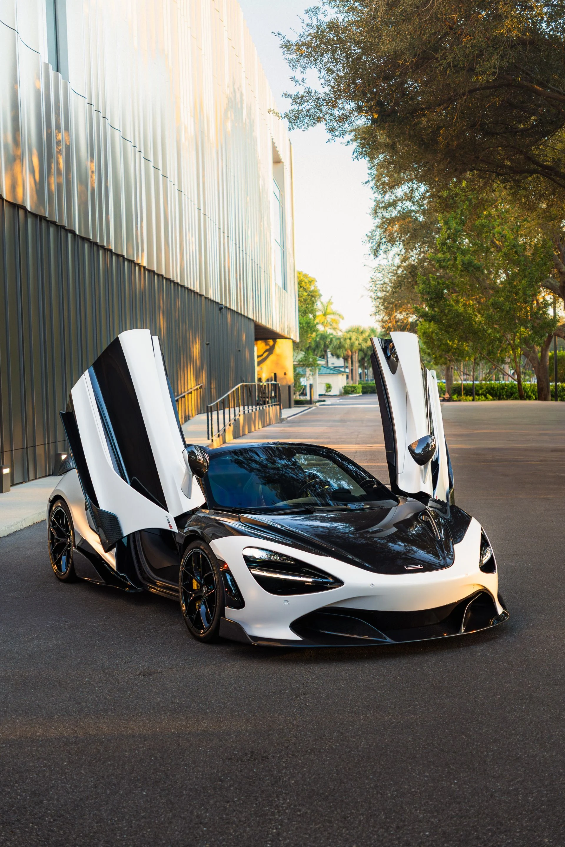 mph012_804895046_Used_2020_Mc_Laren_720_S_Spider_1764794082_35ac5020bc