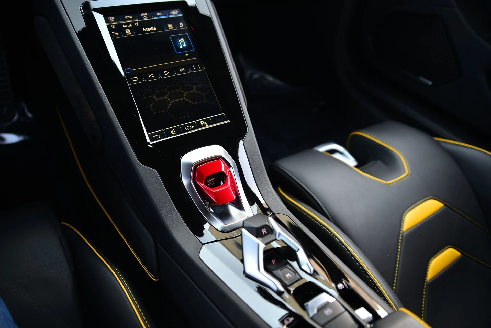 mph012_809012485_e1f9eb2c18d87031f7be56692715d1c2x_38b7d1942f