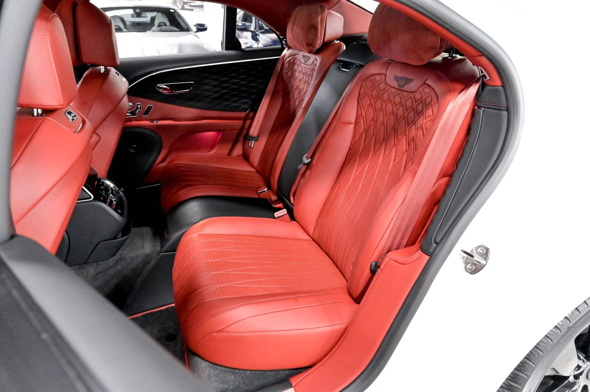 mph012_80909335_Used_2021_Bentley_Flying_Spur_W12_1781552486_d2d4c8fe4d