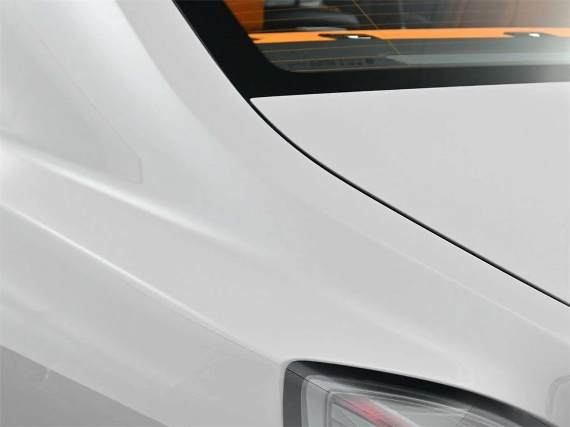 mph012_812330407_49d2c94019c60f5fe56c5439113b590cx_09190cc9cd