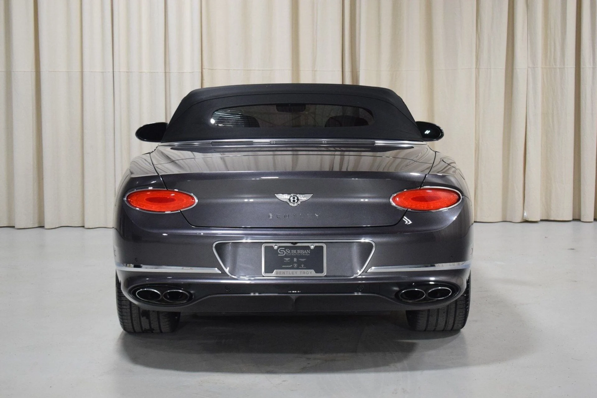 mph012_819416483_8441d5f6ddbfad7422d3ff46606ded0dx_a31f751db2