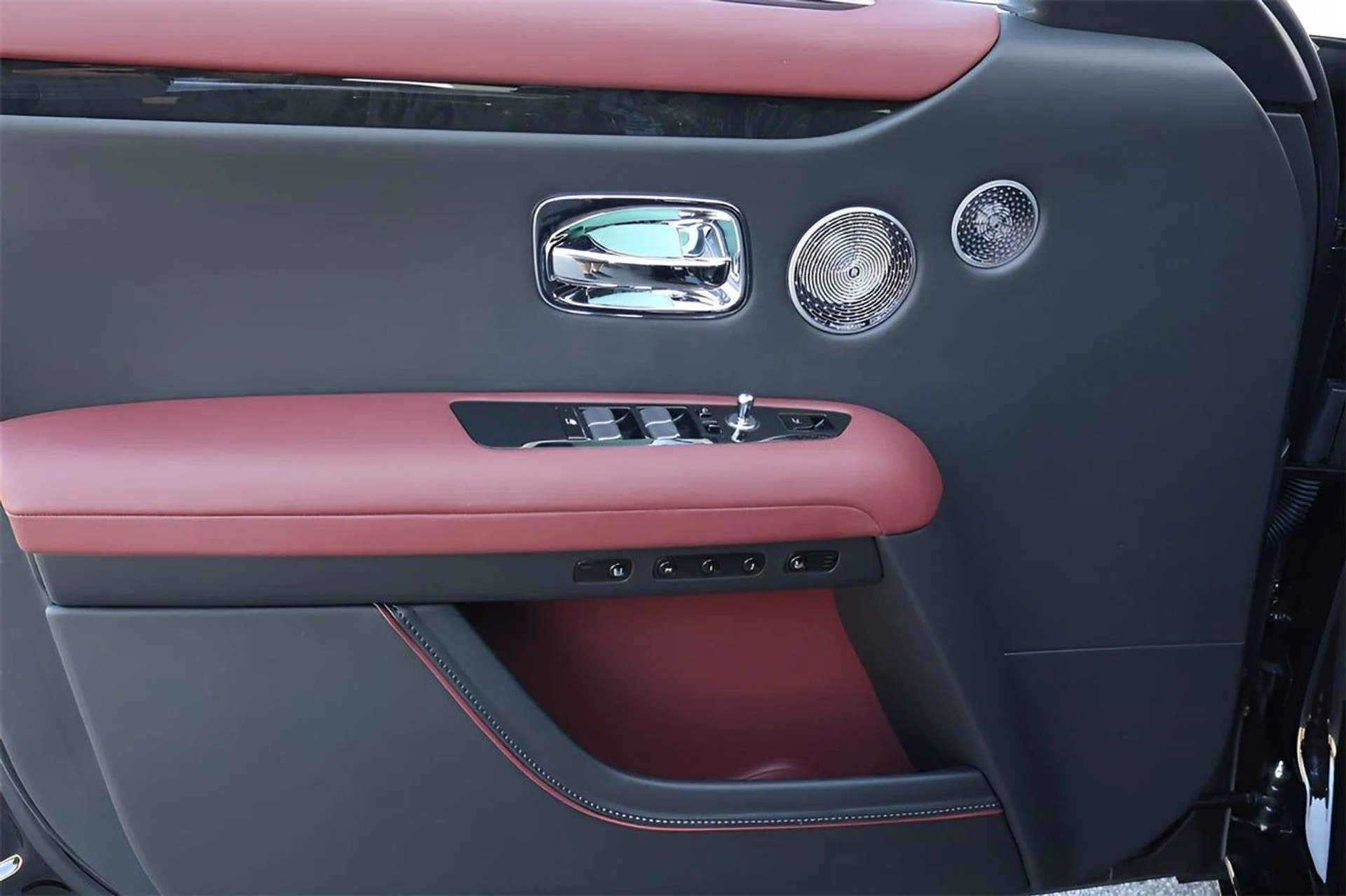 mph012_830204775_13_172fd87839