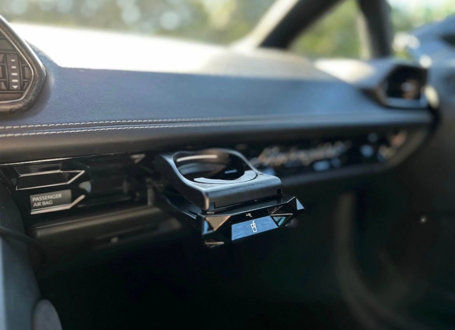 mph012_838856137_Used_2021_Lamborghini_Huracan_EVO_1764798641_c91e2af143