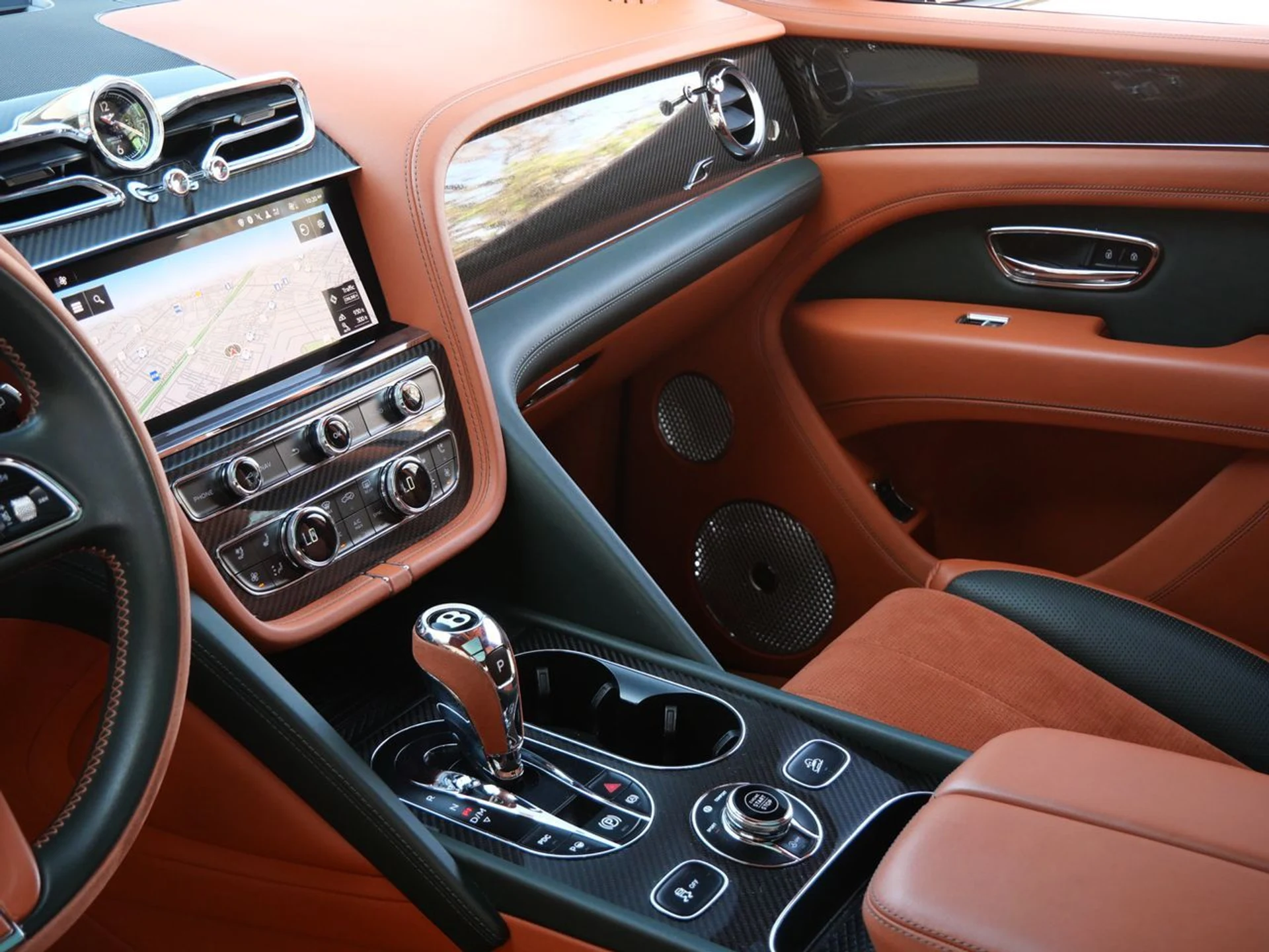 mph012_842115174_f2a558df5adb8f9991b8189afcf127e5x_fa11891d24