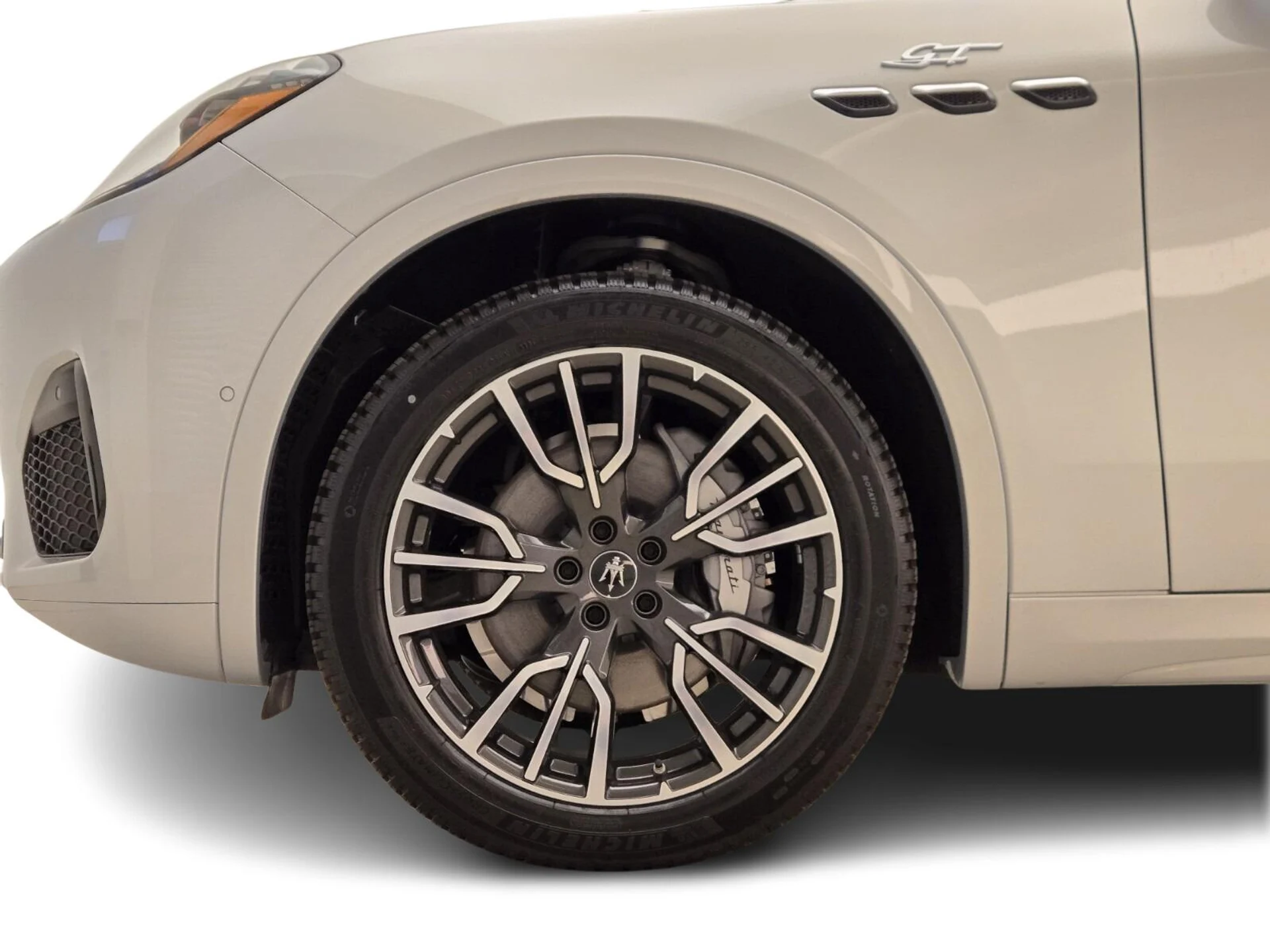 mph012_843535556_New_2024_Maserati_Grecale_GT_1753161382_36e0895730