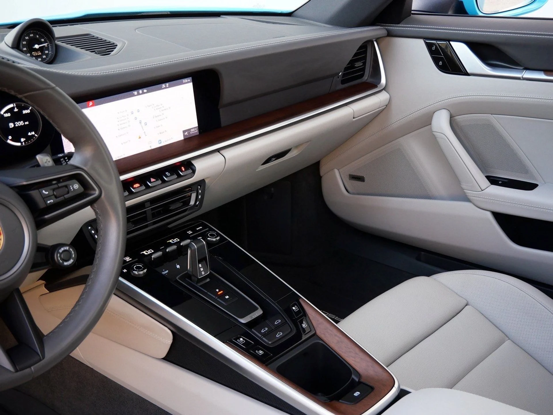 mph012_853194741_eaf07b8f2114d5846a1dc4a099d68555x_6c420962fc