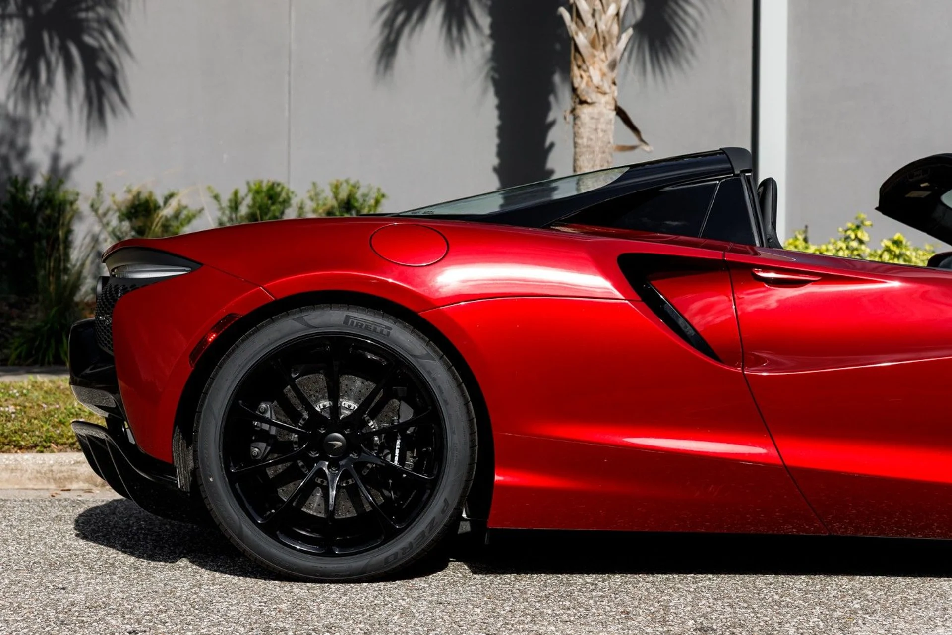 mph012_855564338_635_p13_l_3f196ba94b