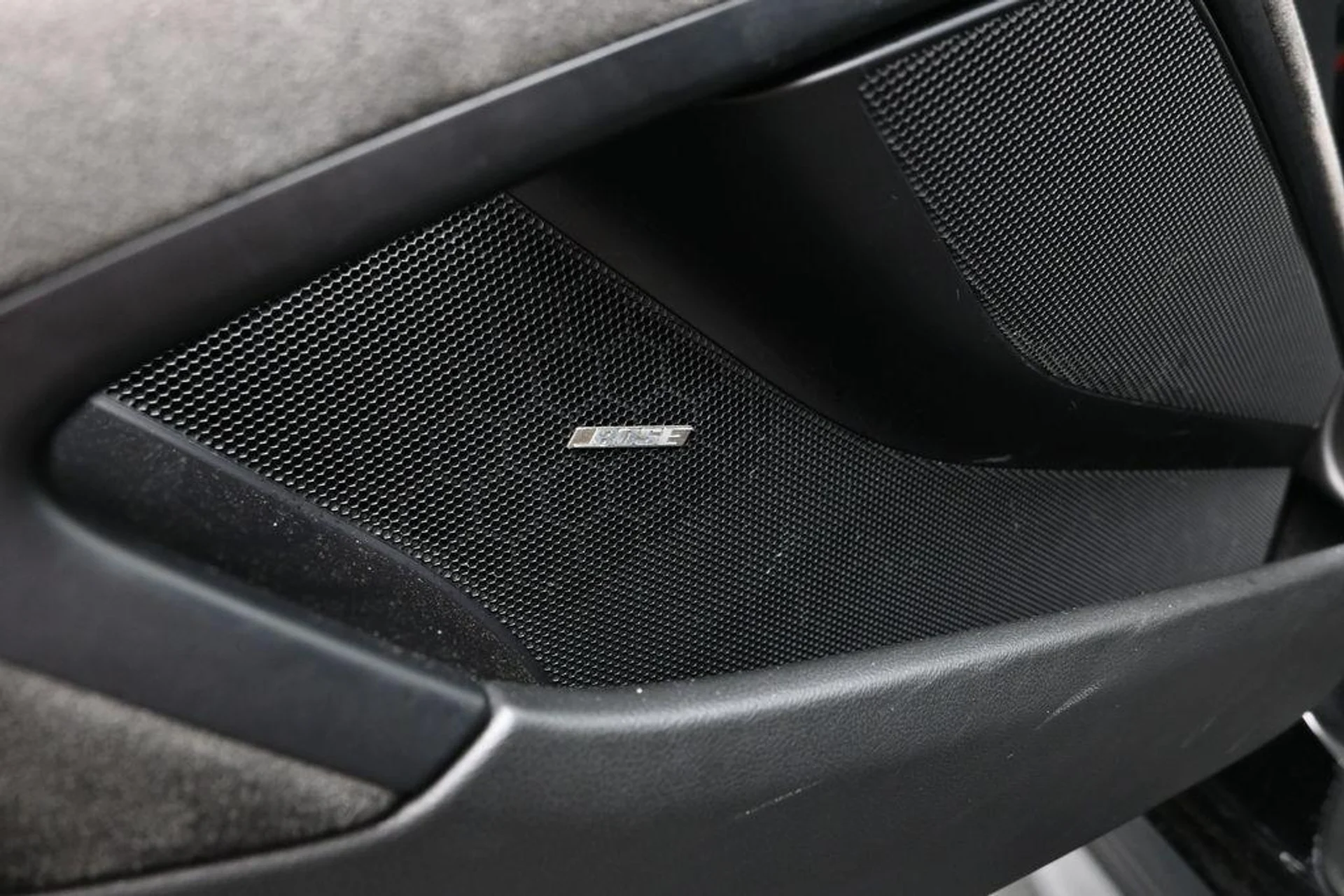 mph012_861306156_81yv_W0to66_J_flb_GLW_Xbsc_H47_TM_cc369322a9