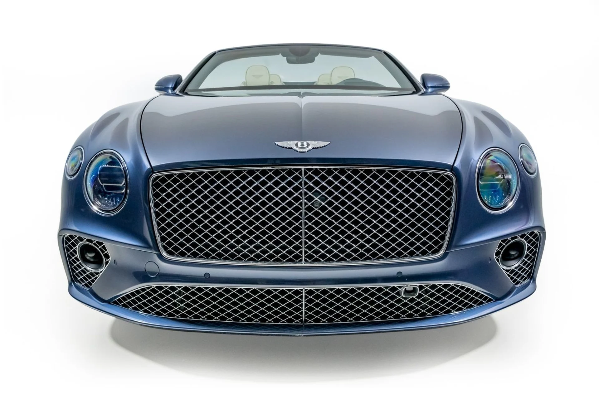 mph012_862852964_bc6e1fac10644da99099e7aba35a093d_c689df4525