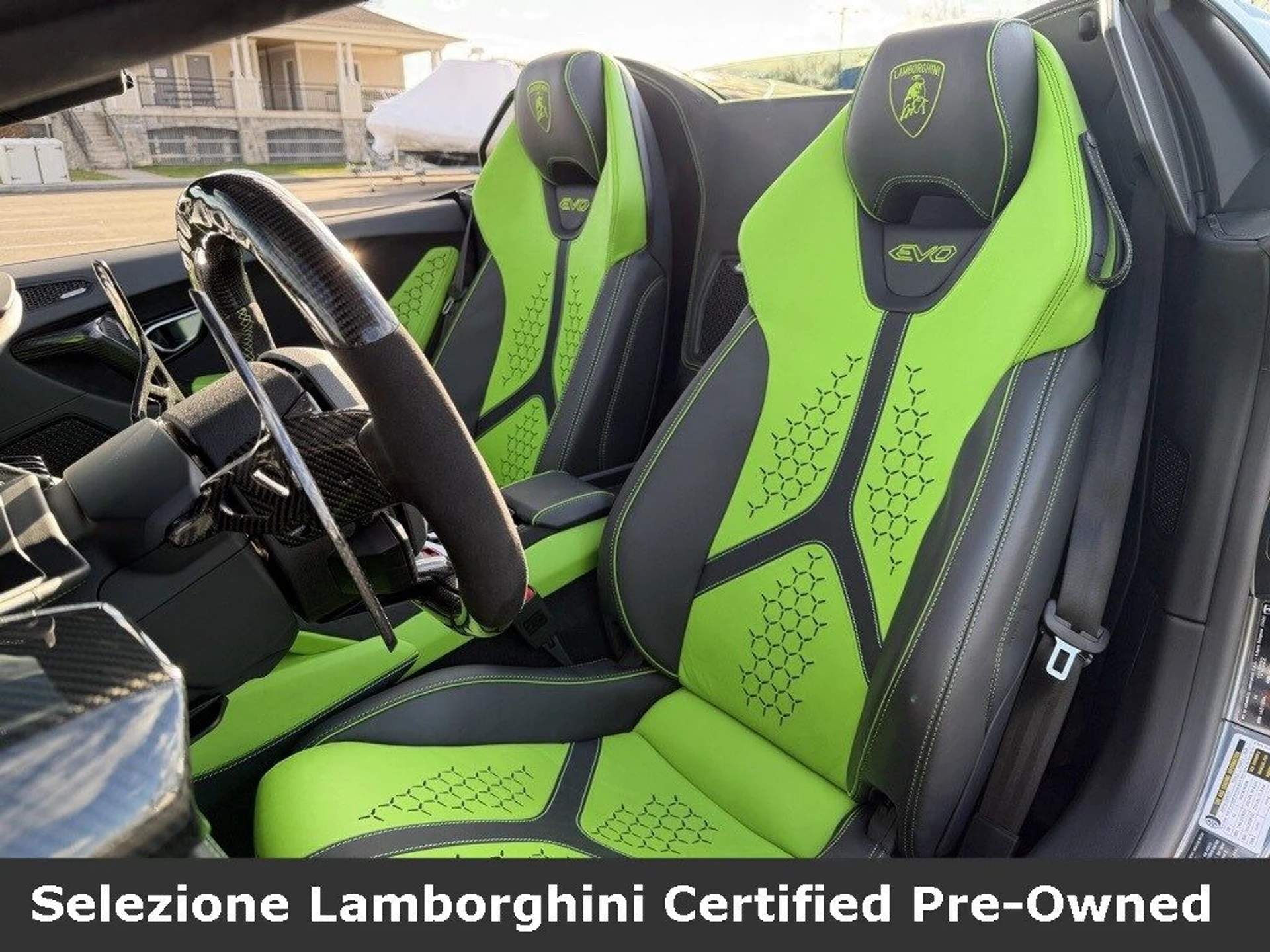 mph012_867585481_10b6e76a21bf06e7c93af7d7f9b8355cx_c896a1e214