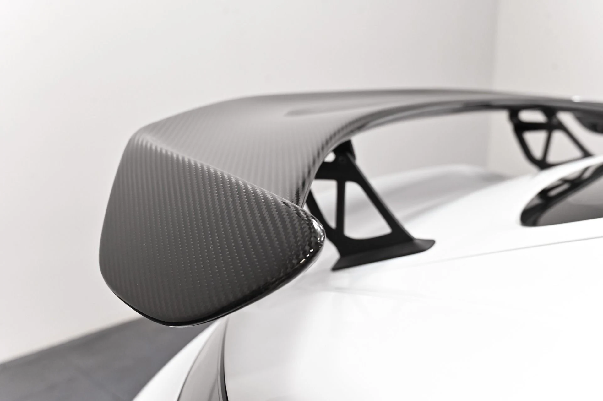mph012_868474570_Used_2022_Porsche_718_Cayman_GT_4_1793042587_549358dd45