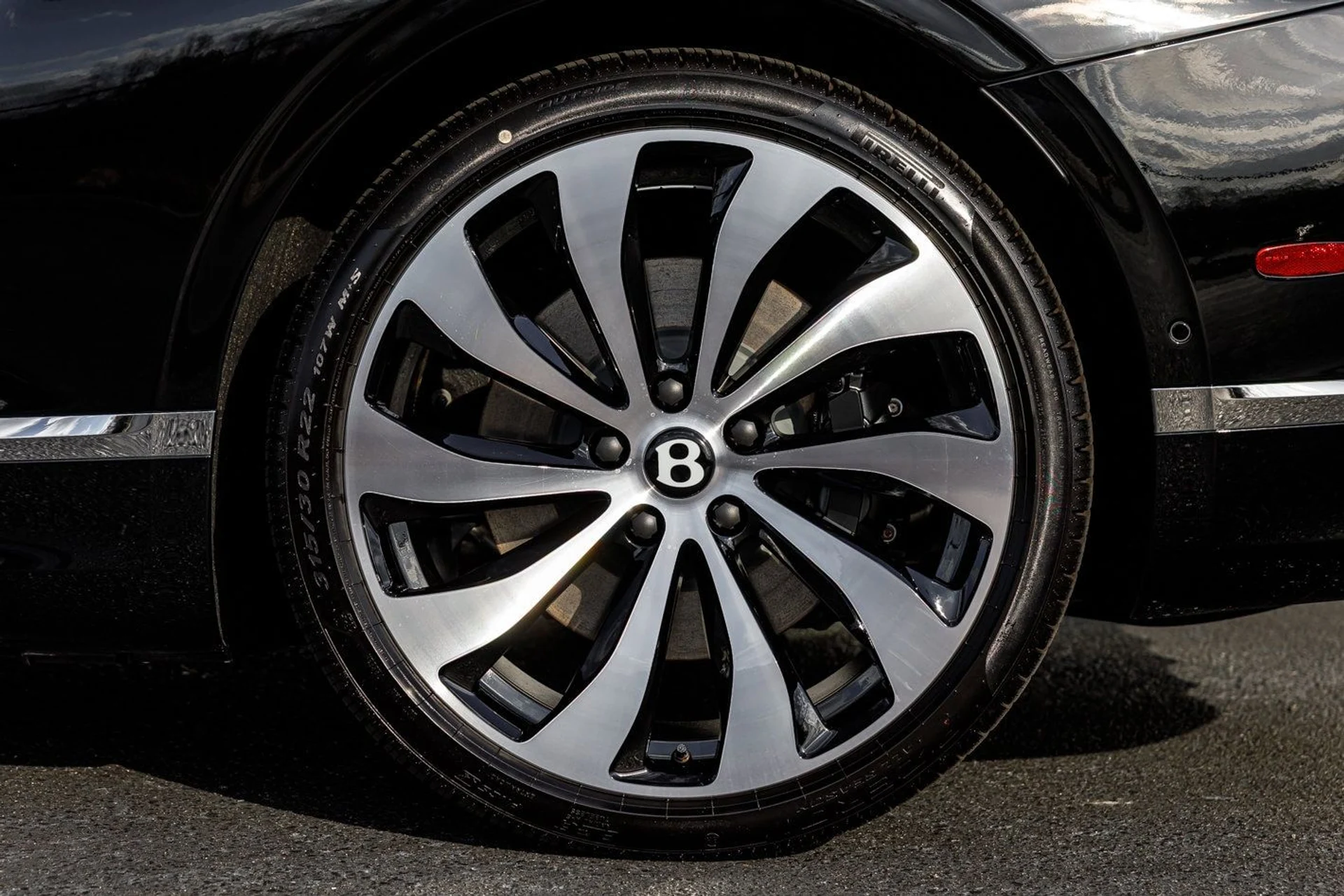 mph012_876430157_4958d098565a5fb26af19a5e2a6c4339x_960ca2e580