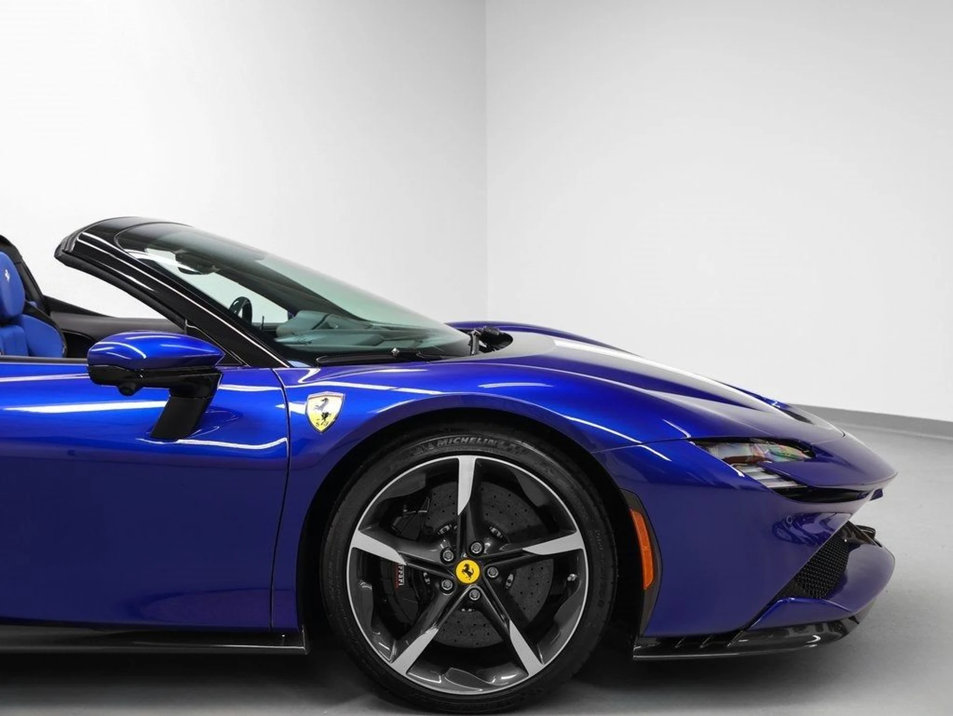 mph012_878018087_13_0da8cb271c