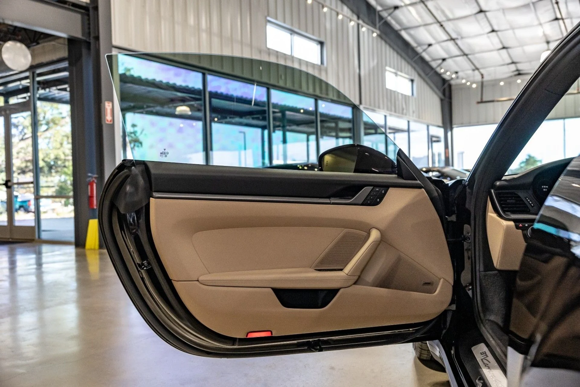 mph012_879910709_i_A_0e79e29e7d