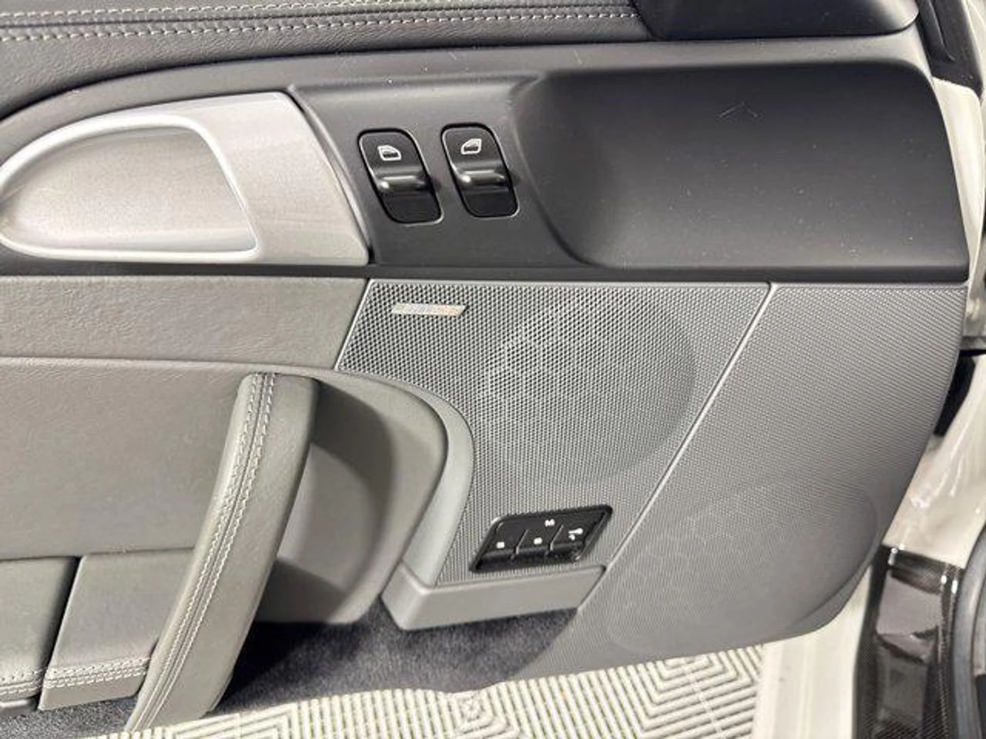 mph012_881287462_P6_DLW_3_T5_Jg_I_8f_ZI_Vu29qxf3_RQM_b62d2fe8e3