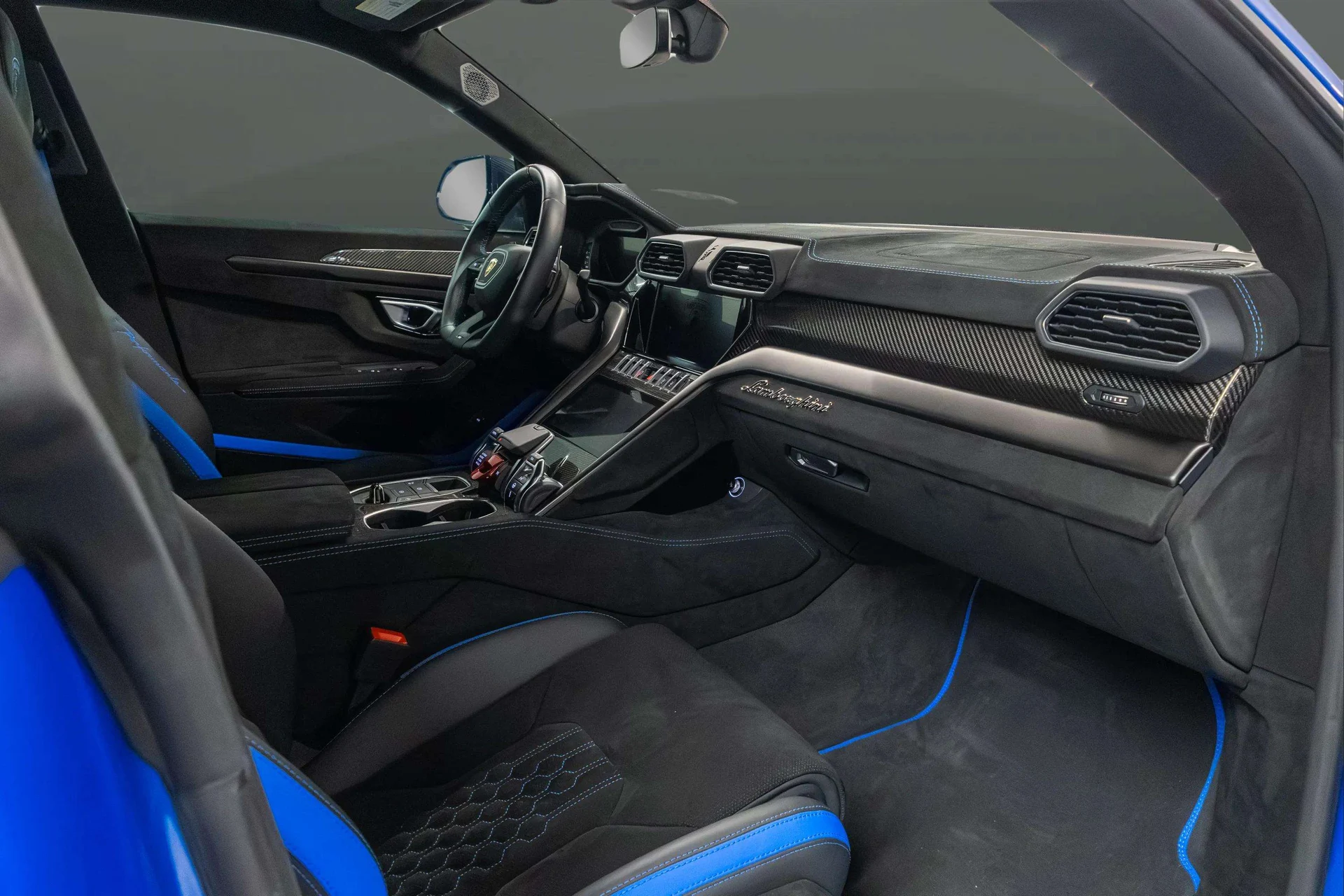mph012_890529731_92f06088_c561_44b9_b660_24818e56738c_202420_Lamborghini20_Urus20_Performante2028_ZPBCC_3_ZL_4_RLA_3399429_13_b786a486d9