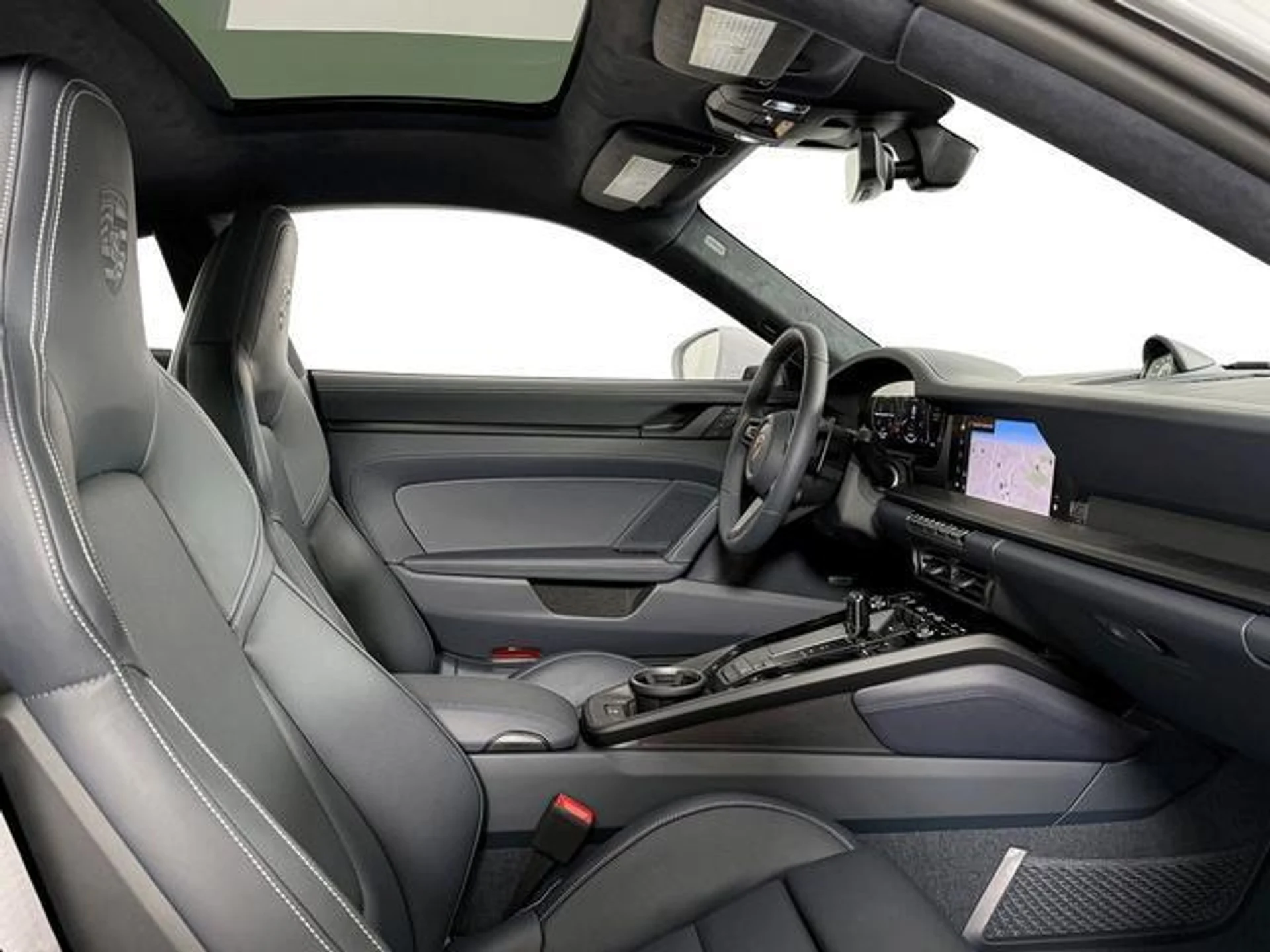 mph012_891329782_roq_BM_Rh_Q0b7q8_A0s_HLL_Id_ZX_Mrk_c367e1c23c