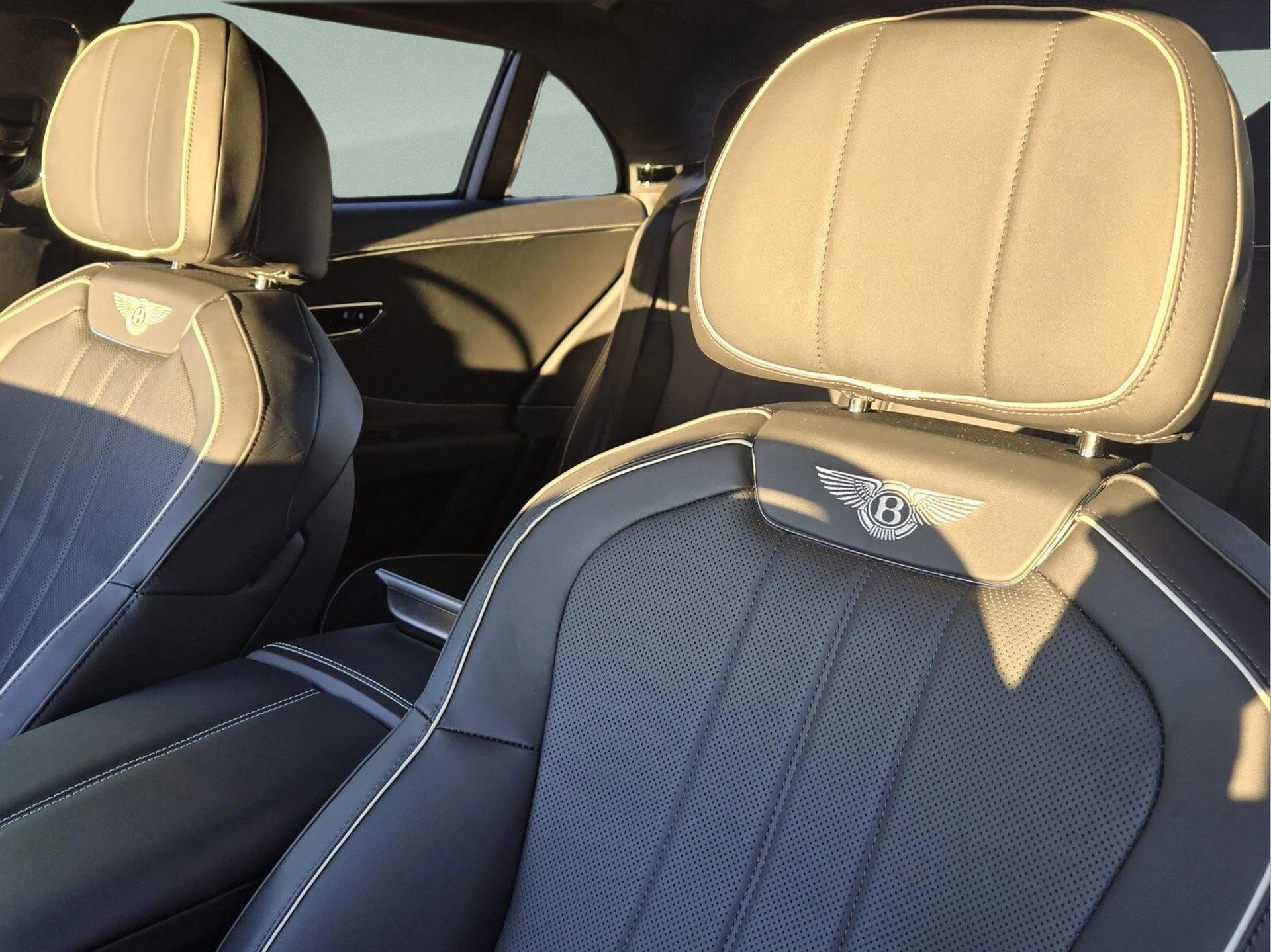 mph012_893201454_bcc7234820e3d19630a82fc64a42f1bfx_b67918591c