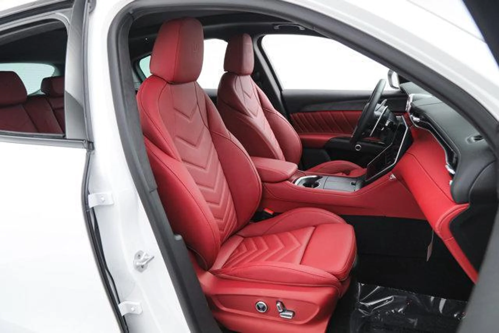 mph012_893610552_B1_Q_Su_Th5ne_YN_Zig_Ct_J_Zvuedzjk_6be7972f8a